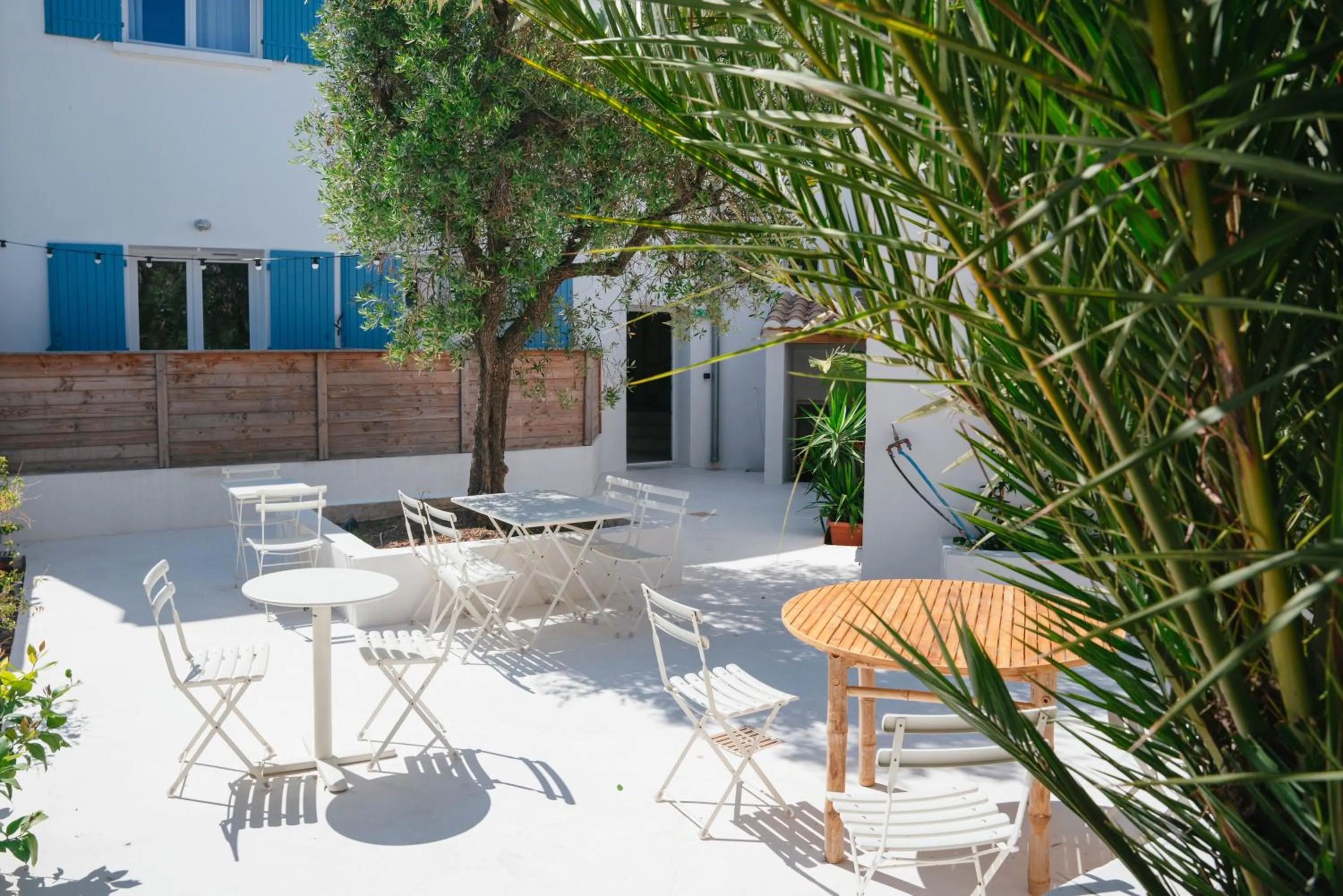 Patio in Hôtel Casa Marina