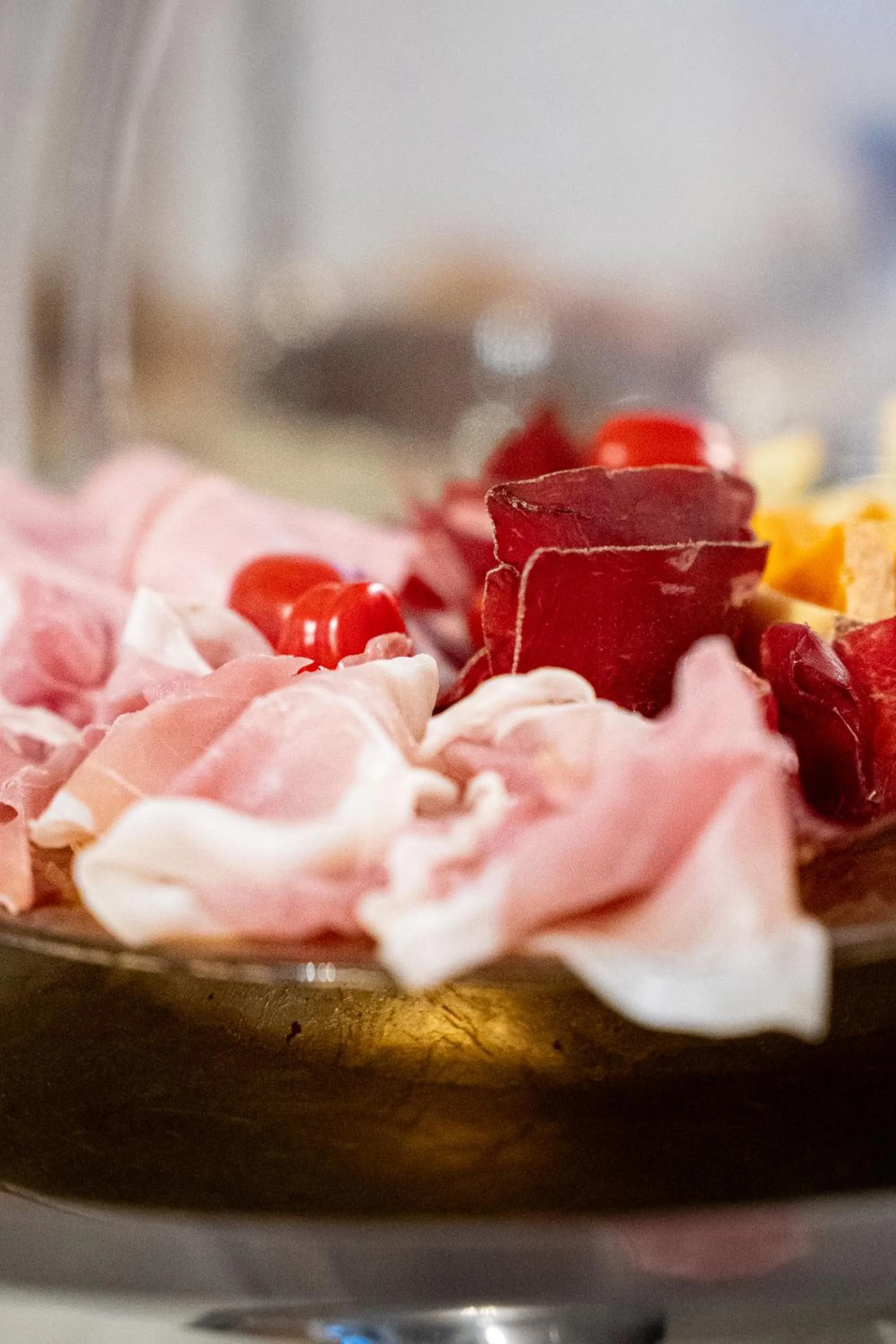 Buffet breakfast in La Meffrais 1741 - Manoir Élégant - B&B - Parking - 3 min de Dinan