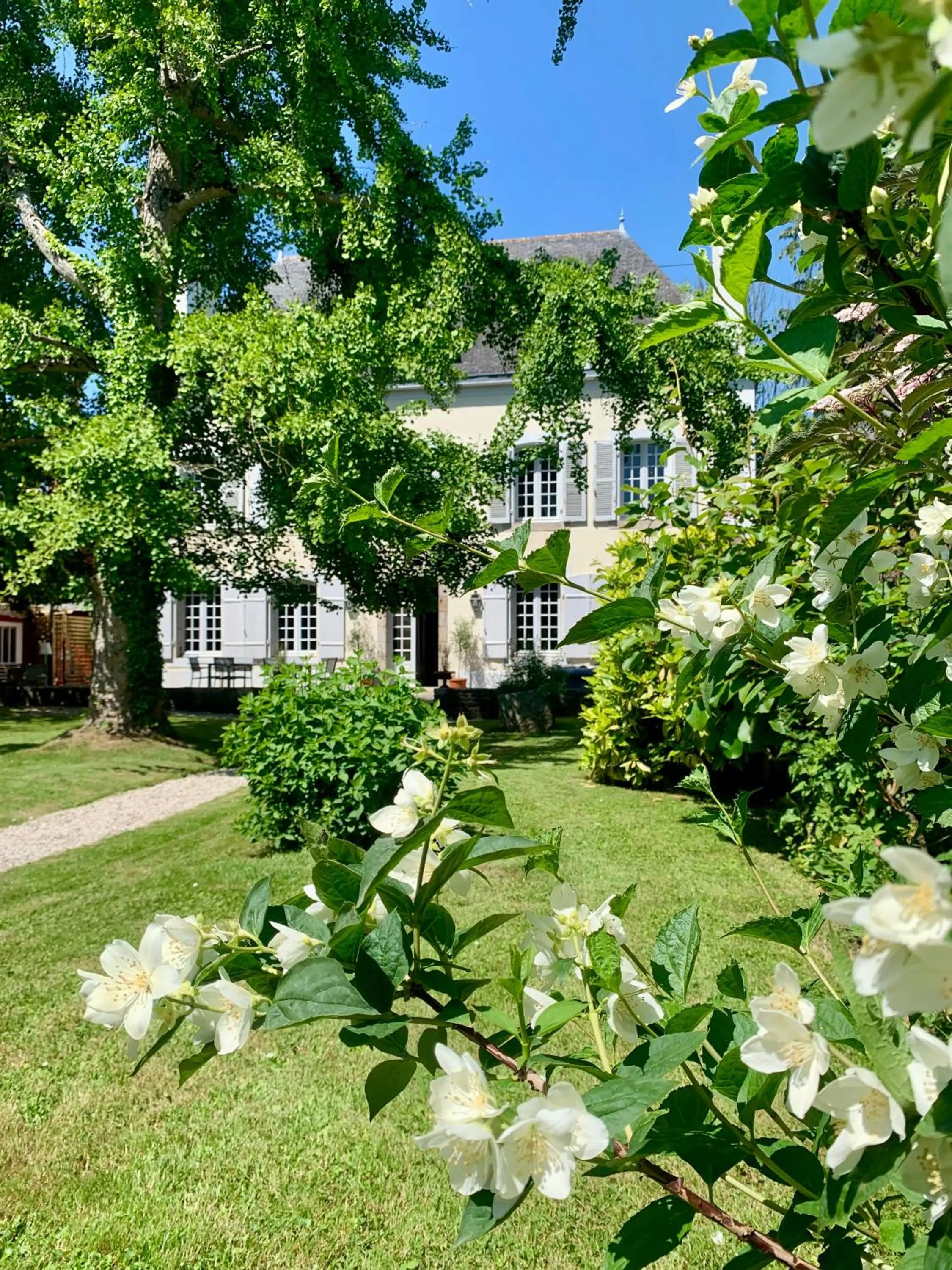 Property building in La Meffrais 1741 - Manoir Élégant - B&B - Parking - 3 min de Dinan