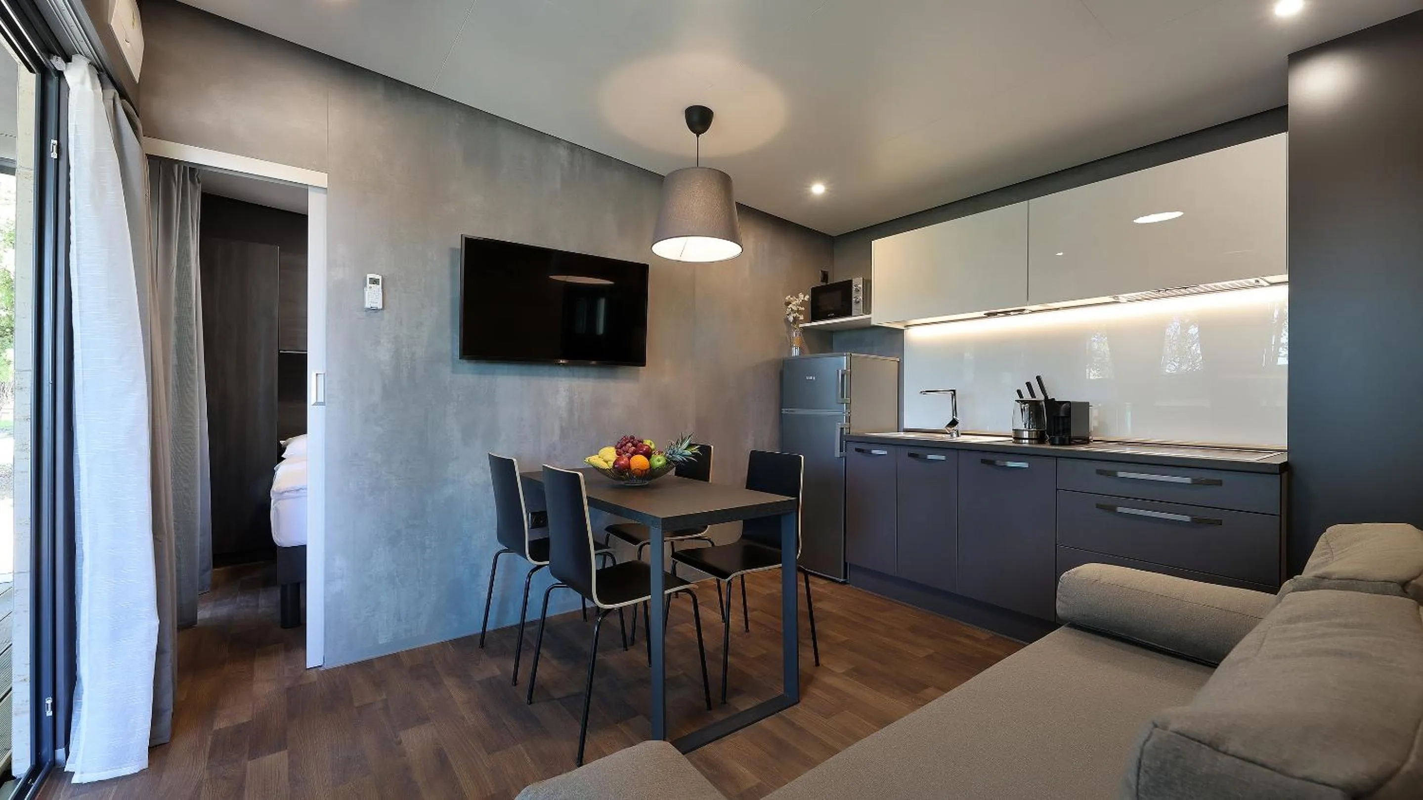 Kitchen or kitchenette in Adrialux Camping Mobile Homes