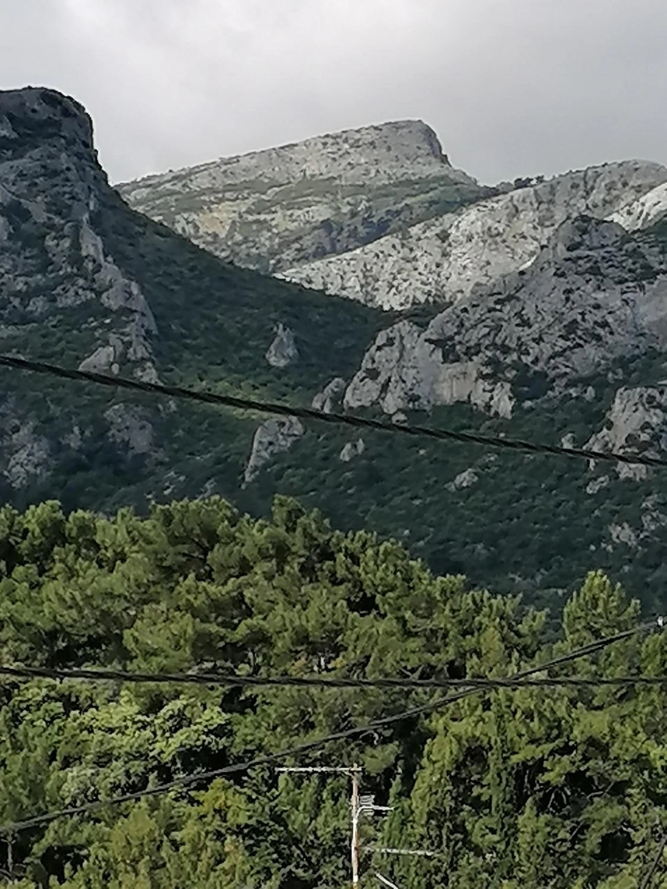 Natural landscape in Lefteris Rooms