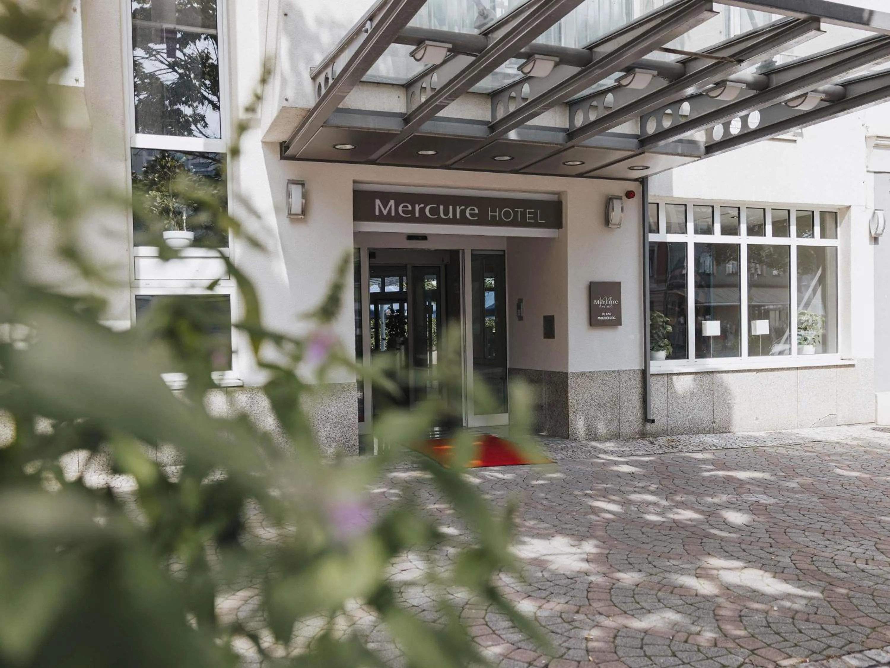 Property building in Mercure Hotel Plaza Magdeburg