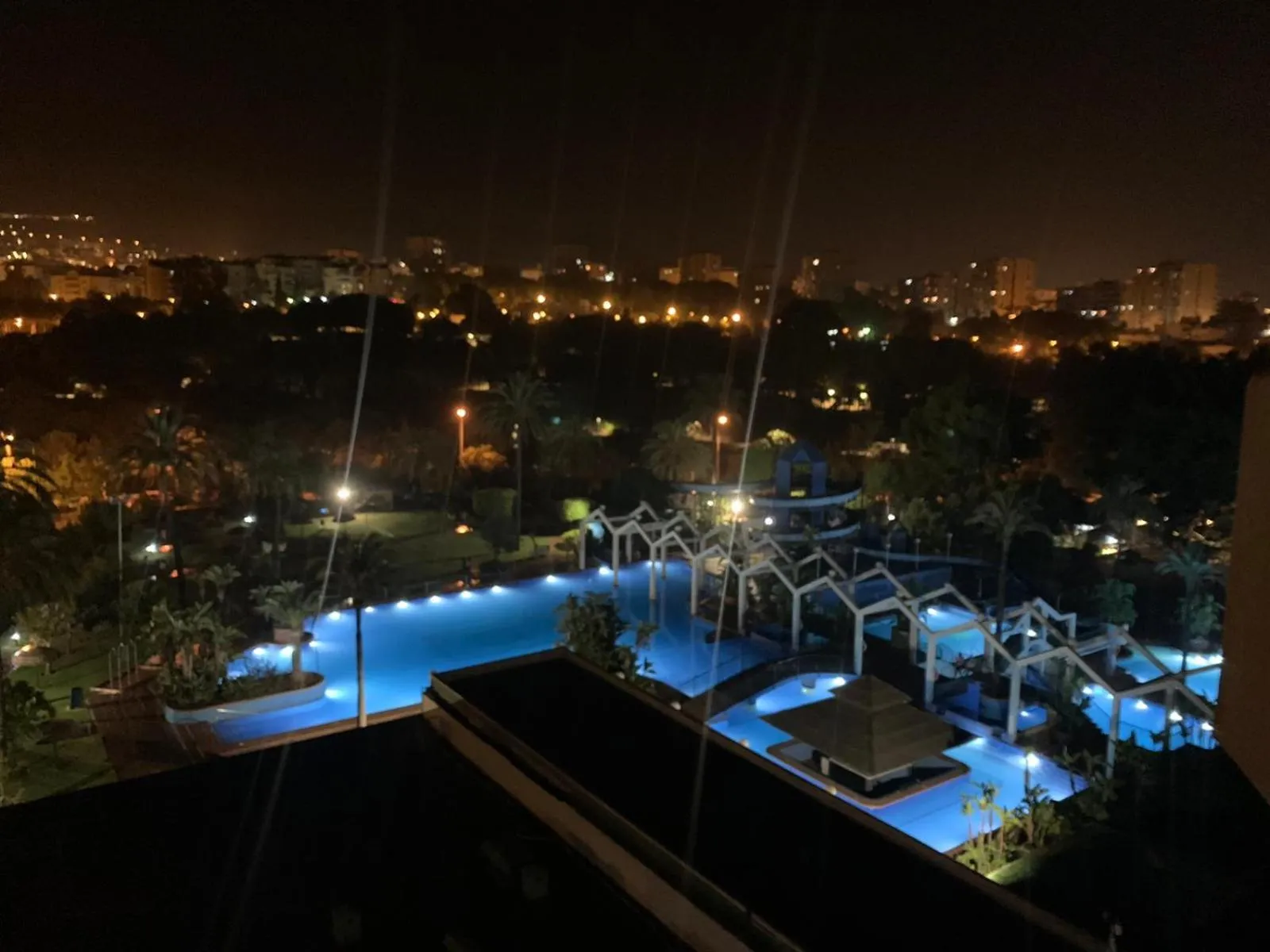 Apartamentos BENALBEACH