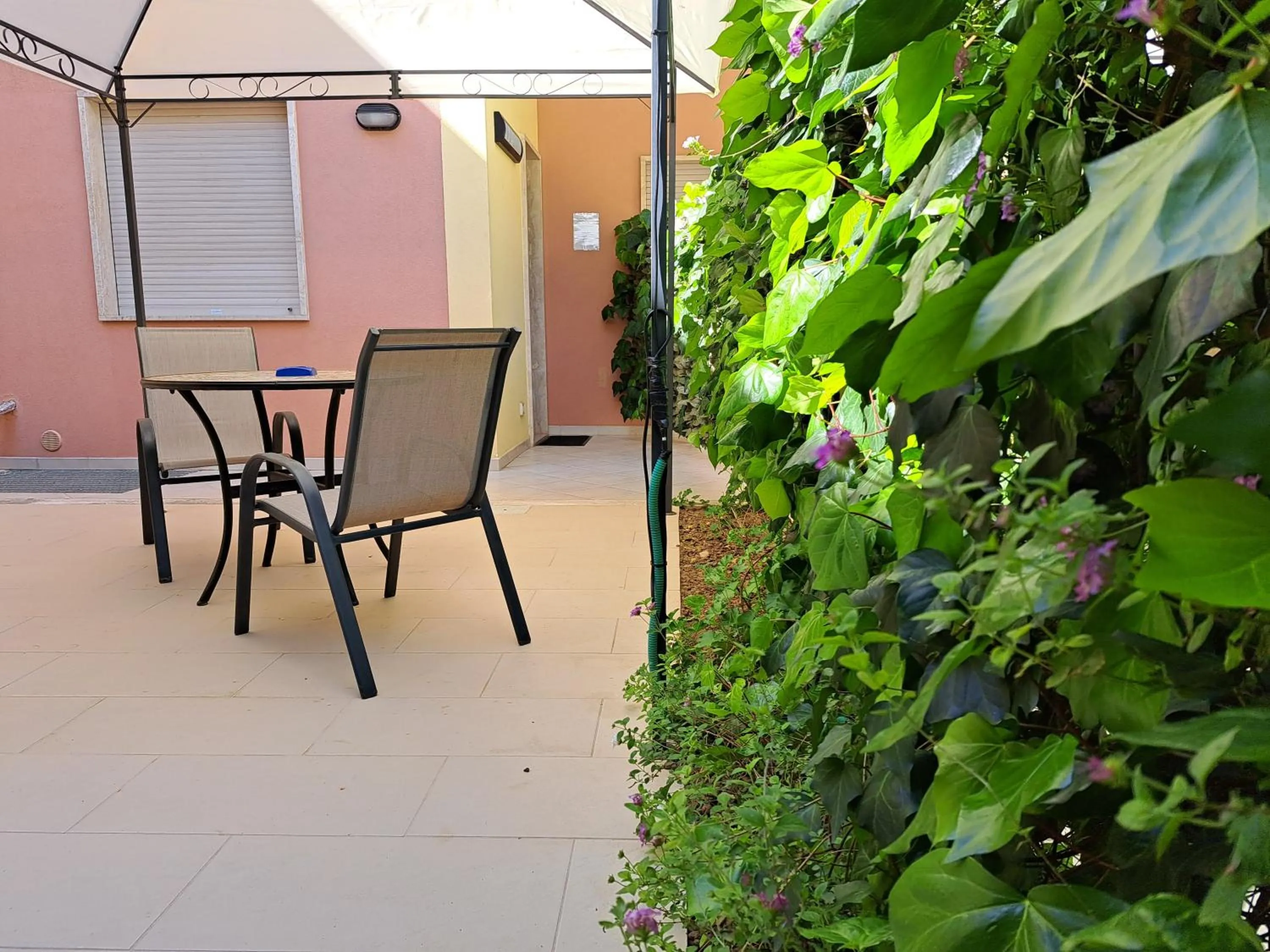 Patio in B&B SALento Garden