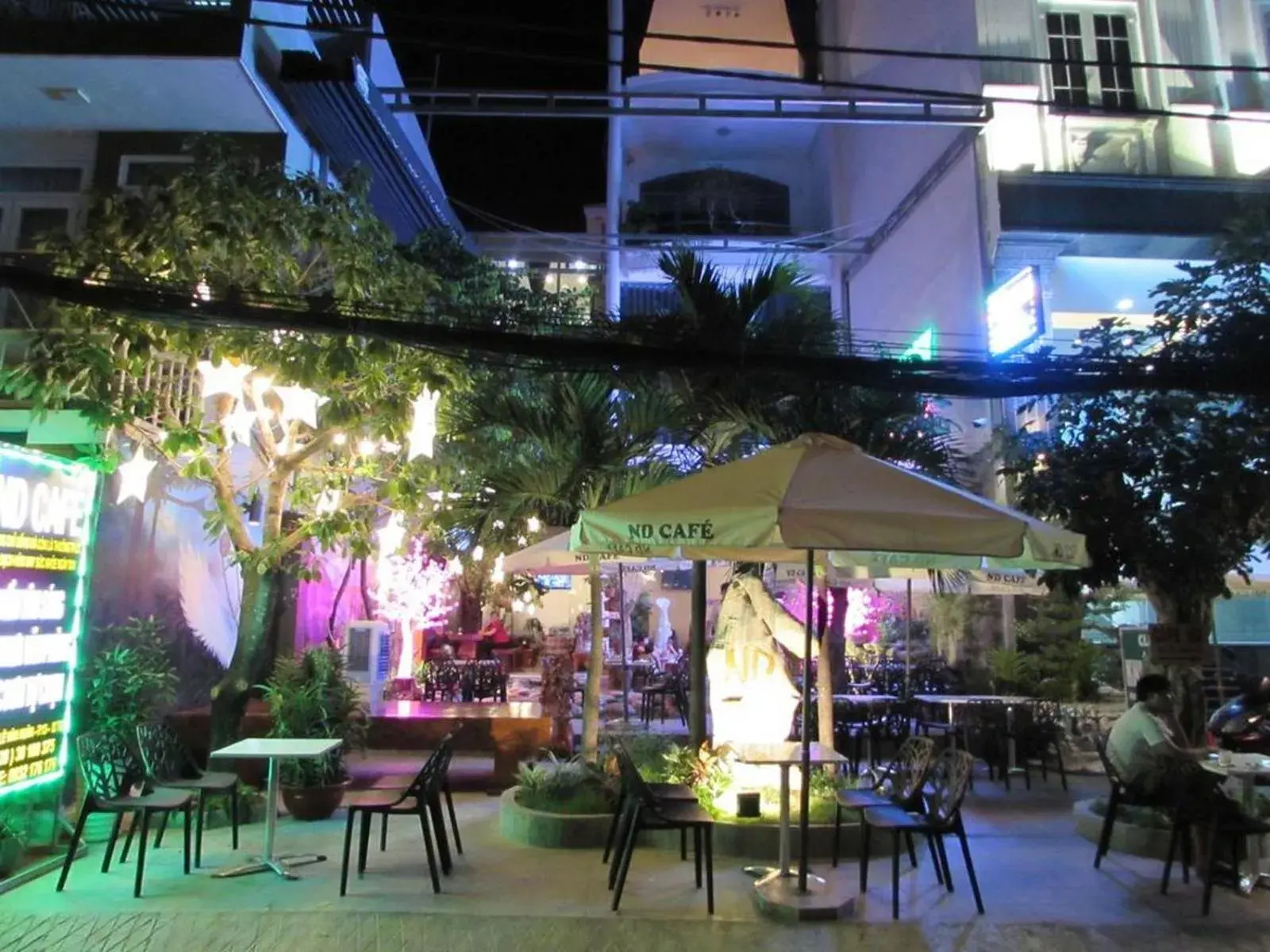 Property building in The Lumiere near Tan Son Nhat Airport Property building in The Lumiere near Tan Son Nhat Airport