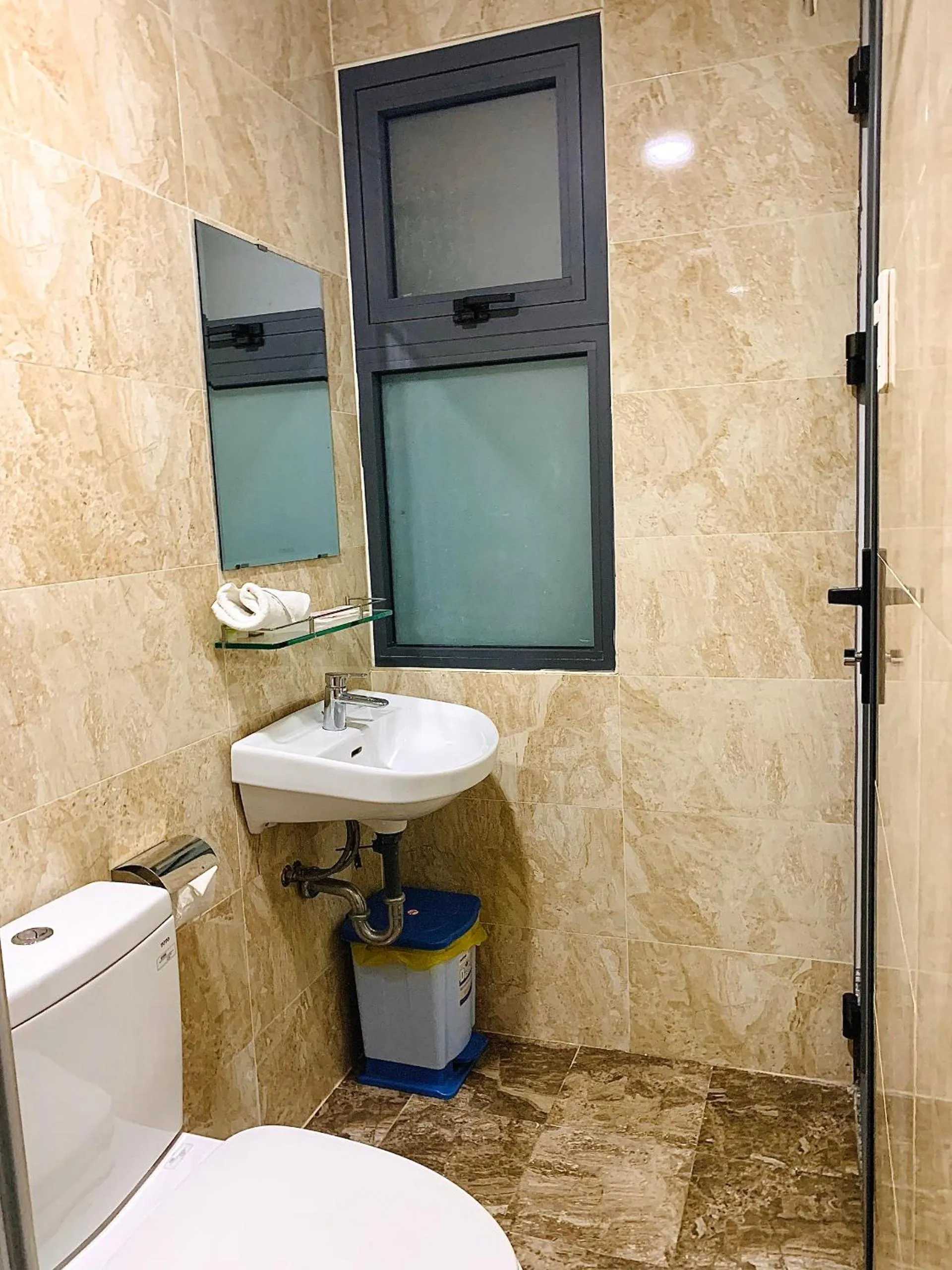 Bathroom in The Lumiere near Tan Son Nhat Airport