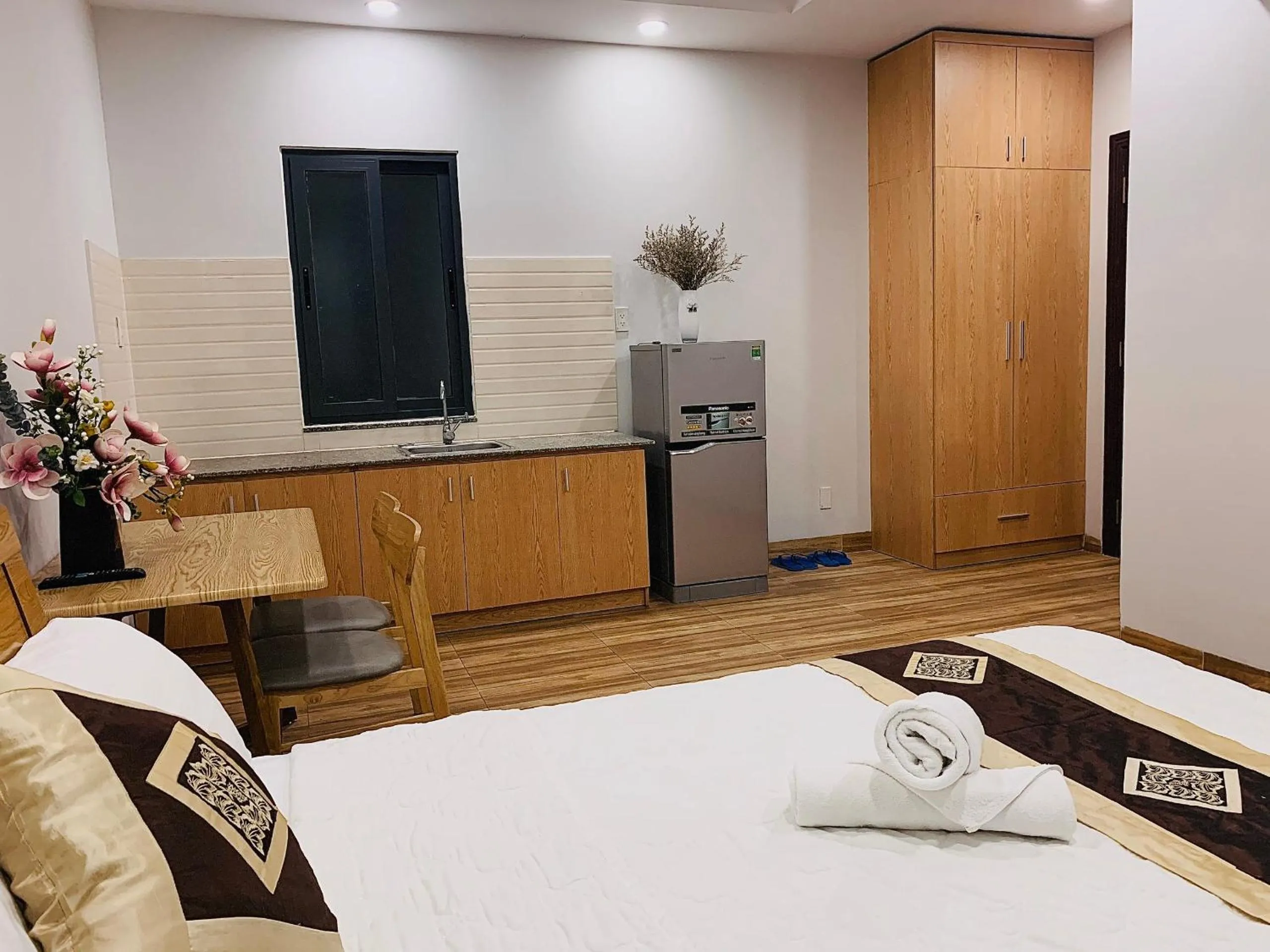 Communal lounge/ TV room in The Lumiere near Tan Son Nhat Airport