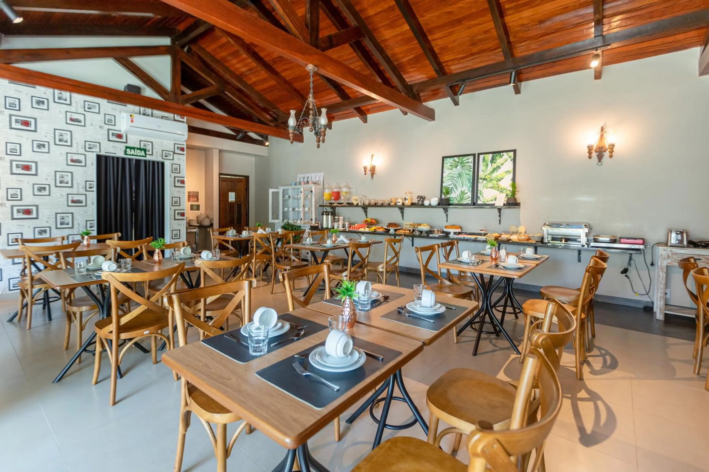 Food and drinks in Avenida Hotel