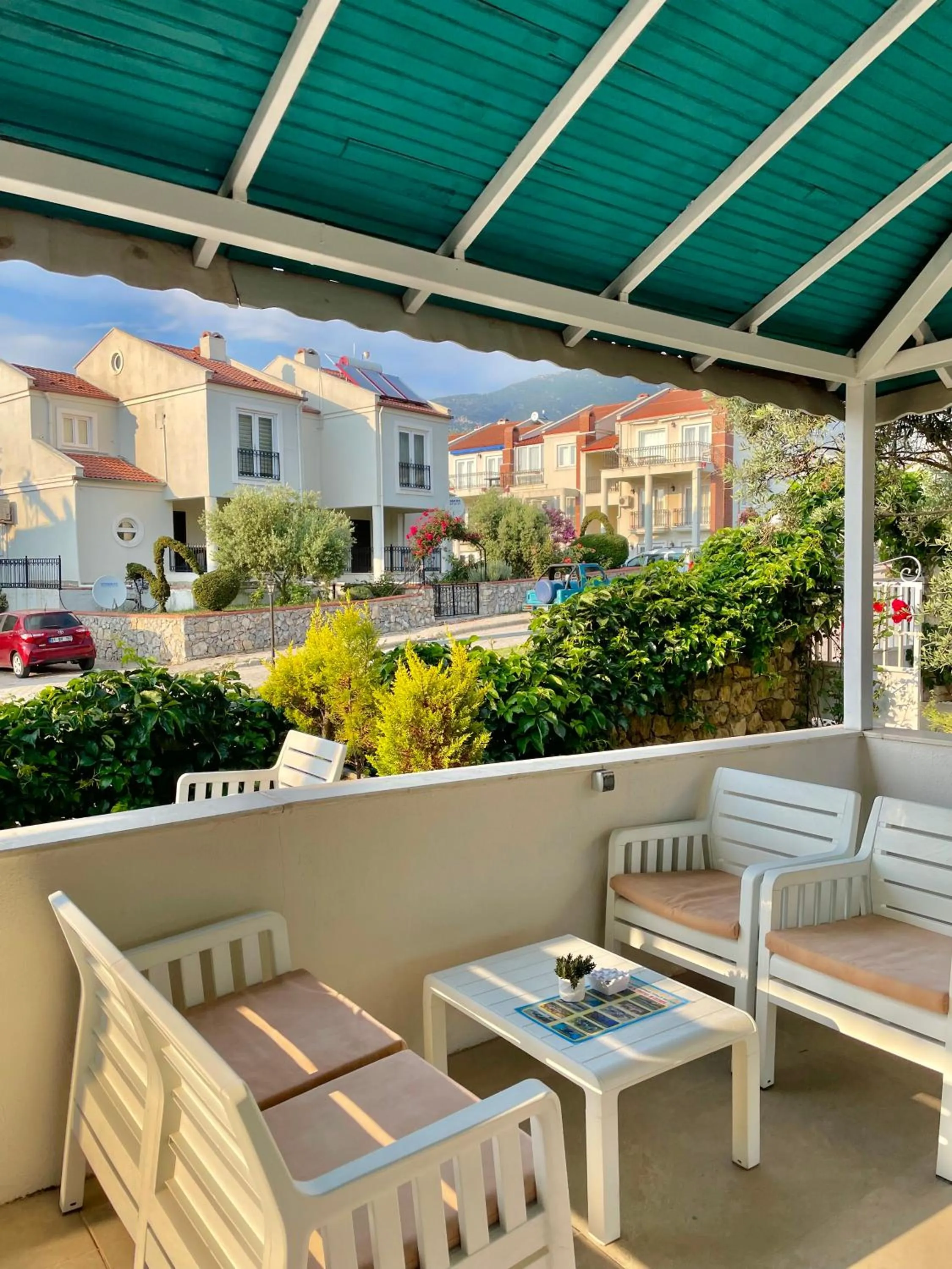 Restaurant/places to eat in Cennet Hotel