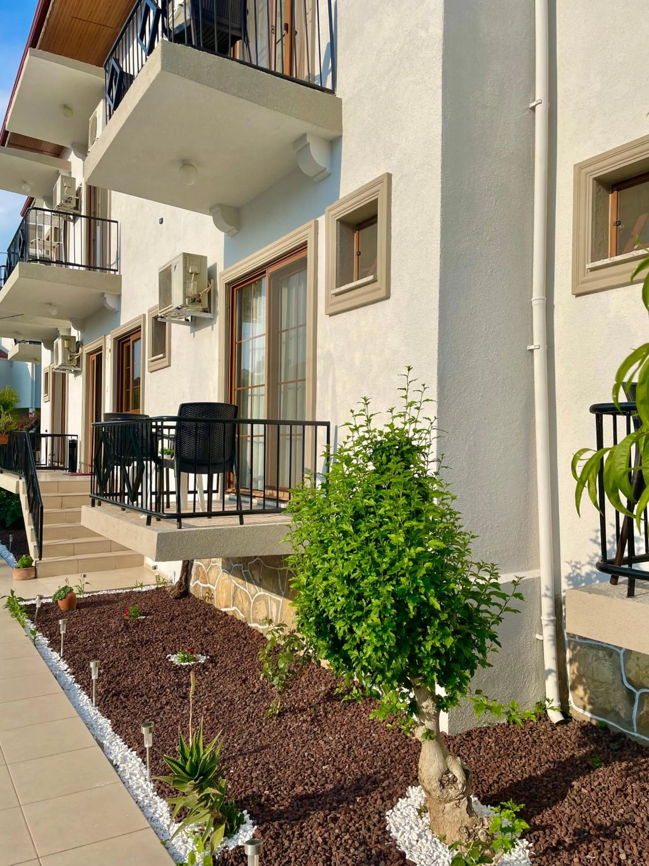 Garden in Cennet Hotel