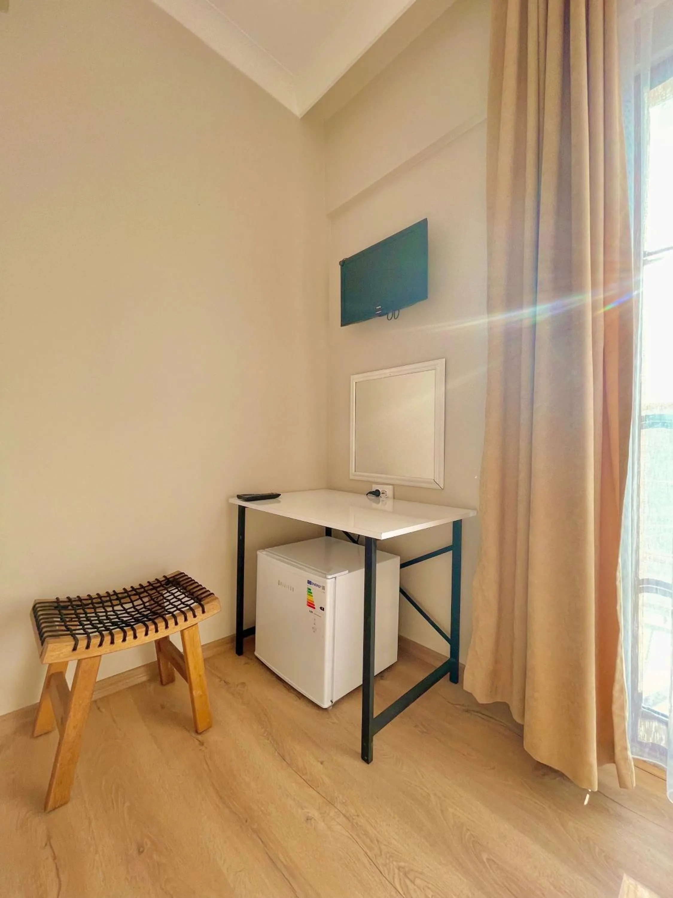 Photo of the whole room in Cennet Hotel