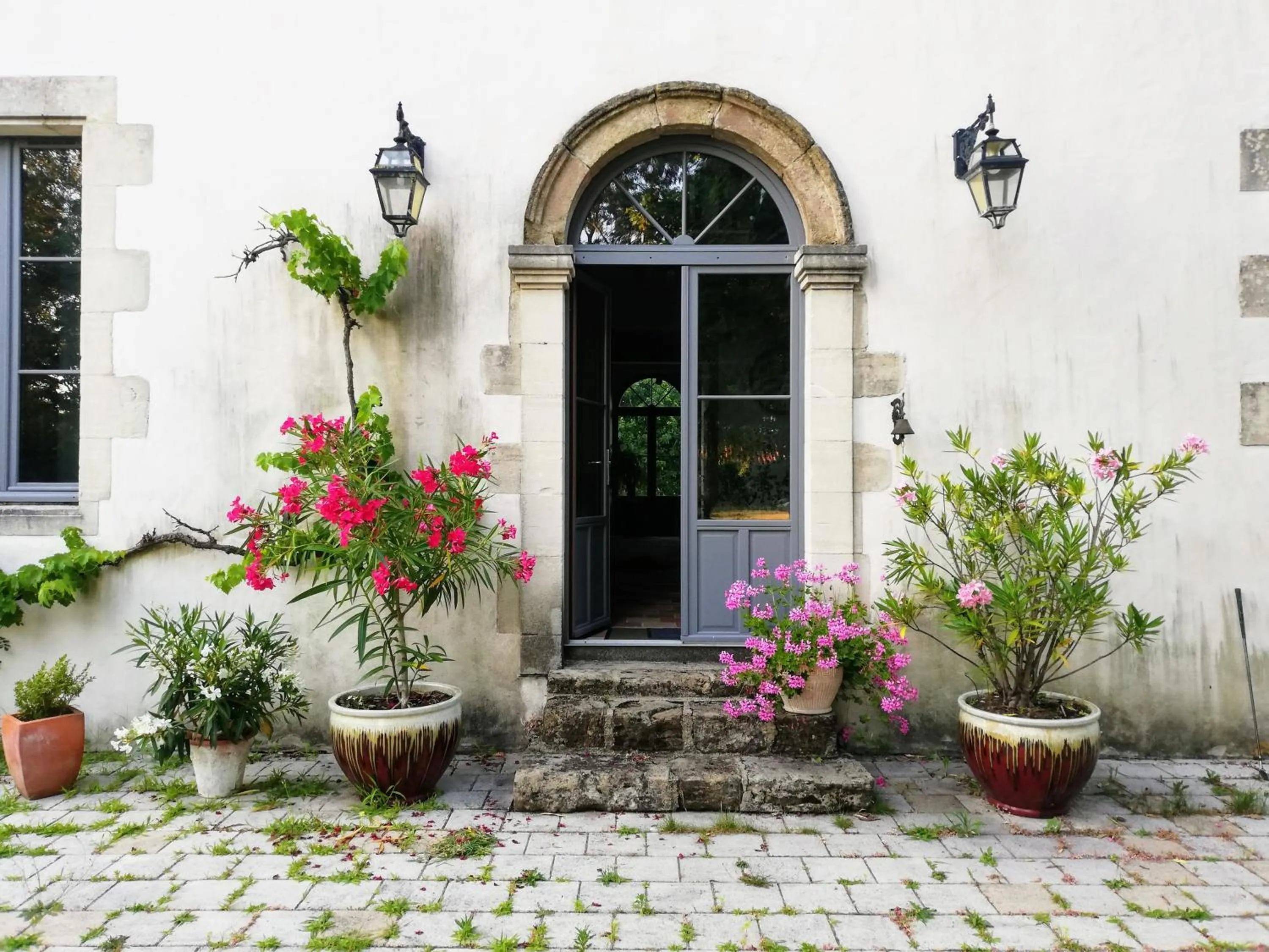 Facade/entrance in Au Logis de la Mongie