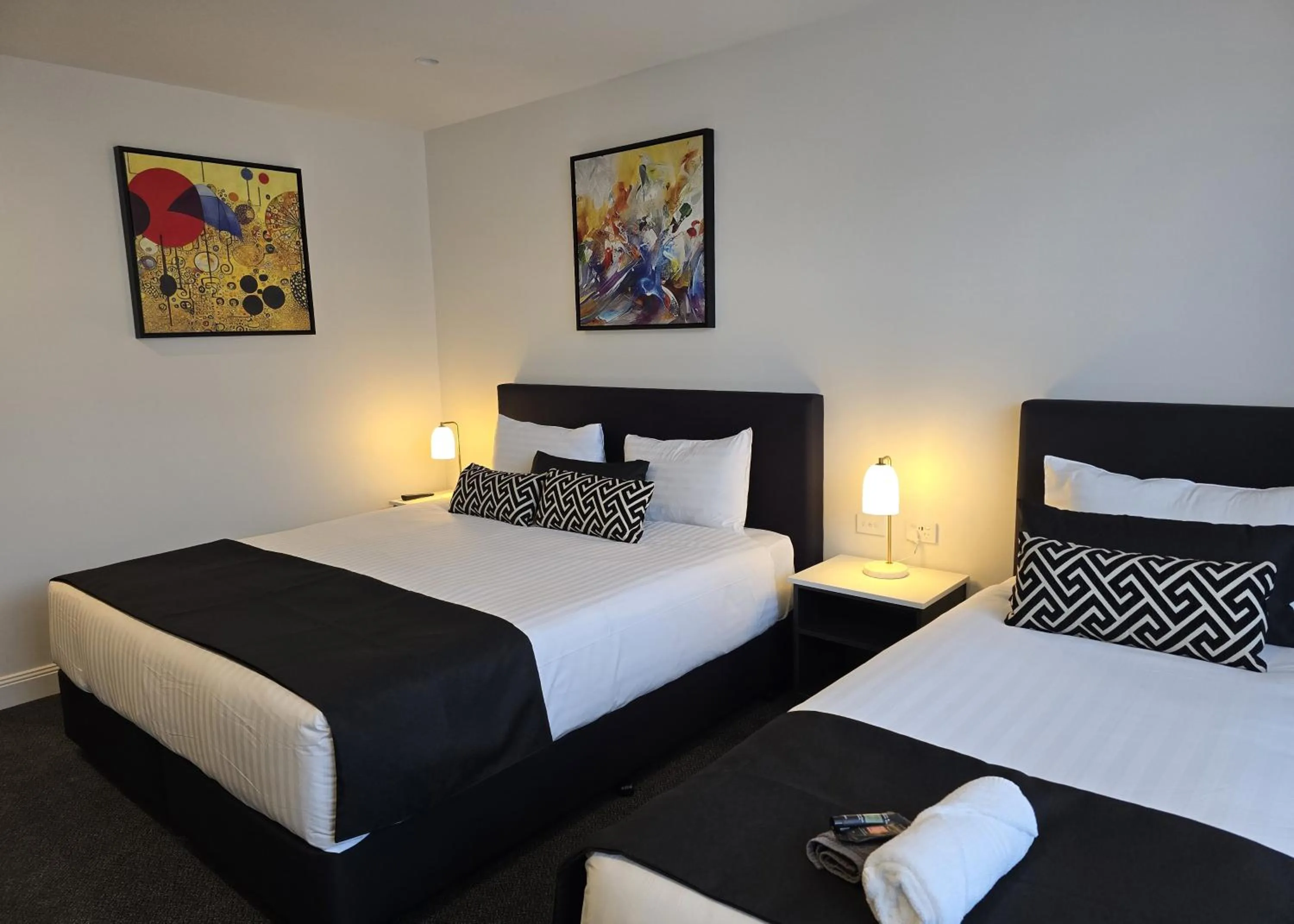 Bed in The Abbey Motel Goulburn