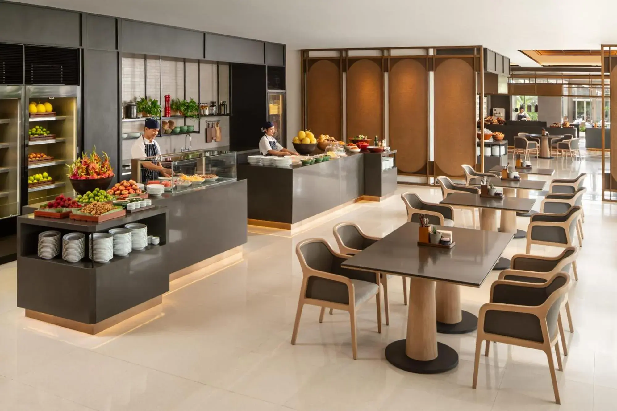 Restaurant/places to eat in New World Hoiana Hotel Restaurant/places to eat in New World Hoiana Hotel