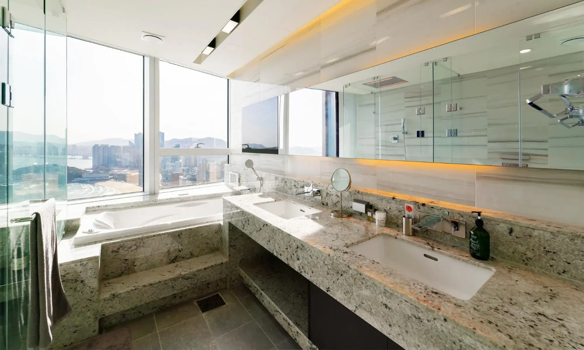 Presidential Suite with Ocean View in Grand Lct Residence Presidential Suite with Ocean View in Grand Lct Residence