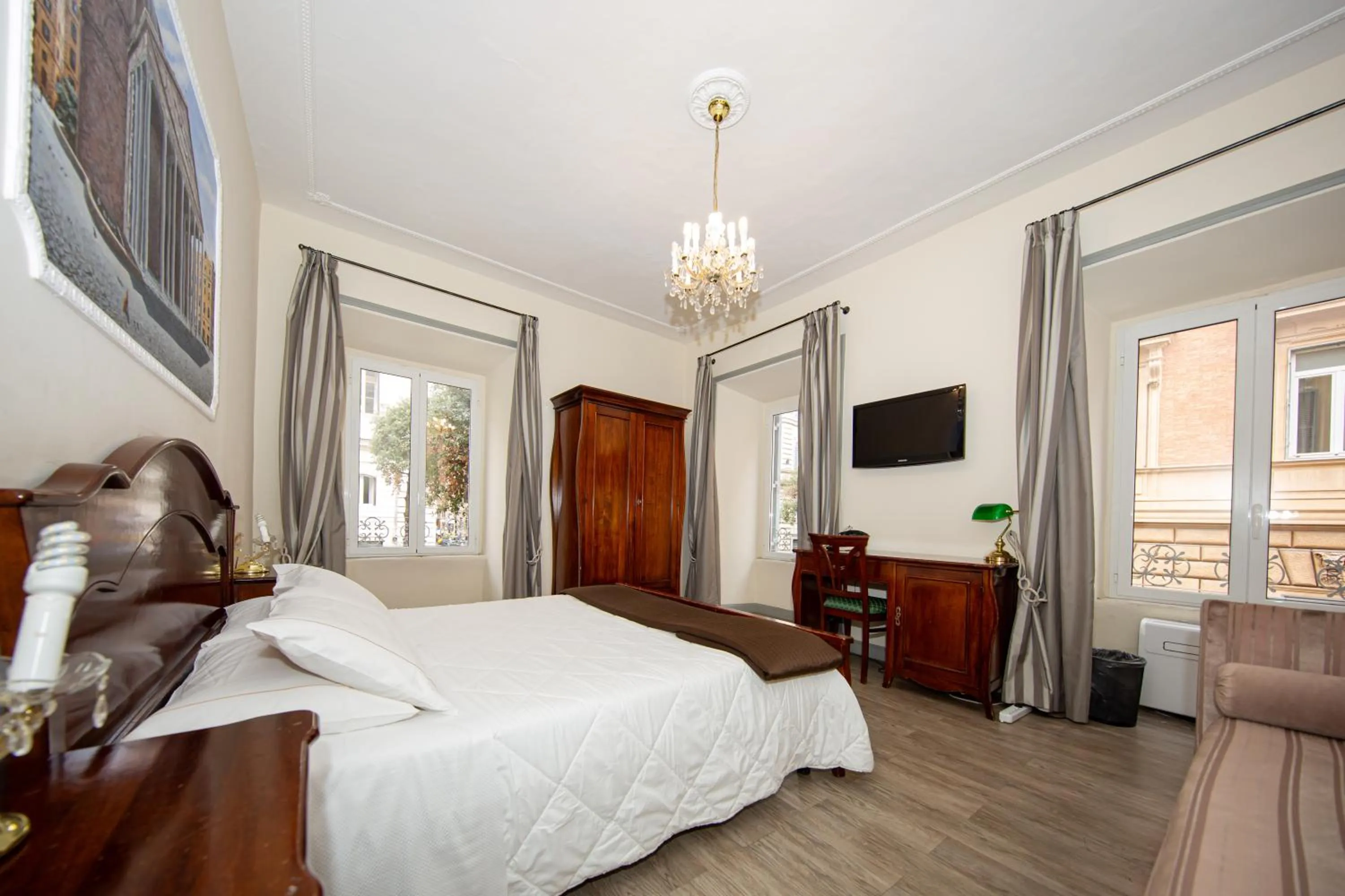 Bed in Sleep In Rome Ludovisi