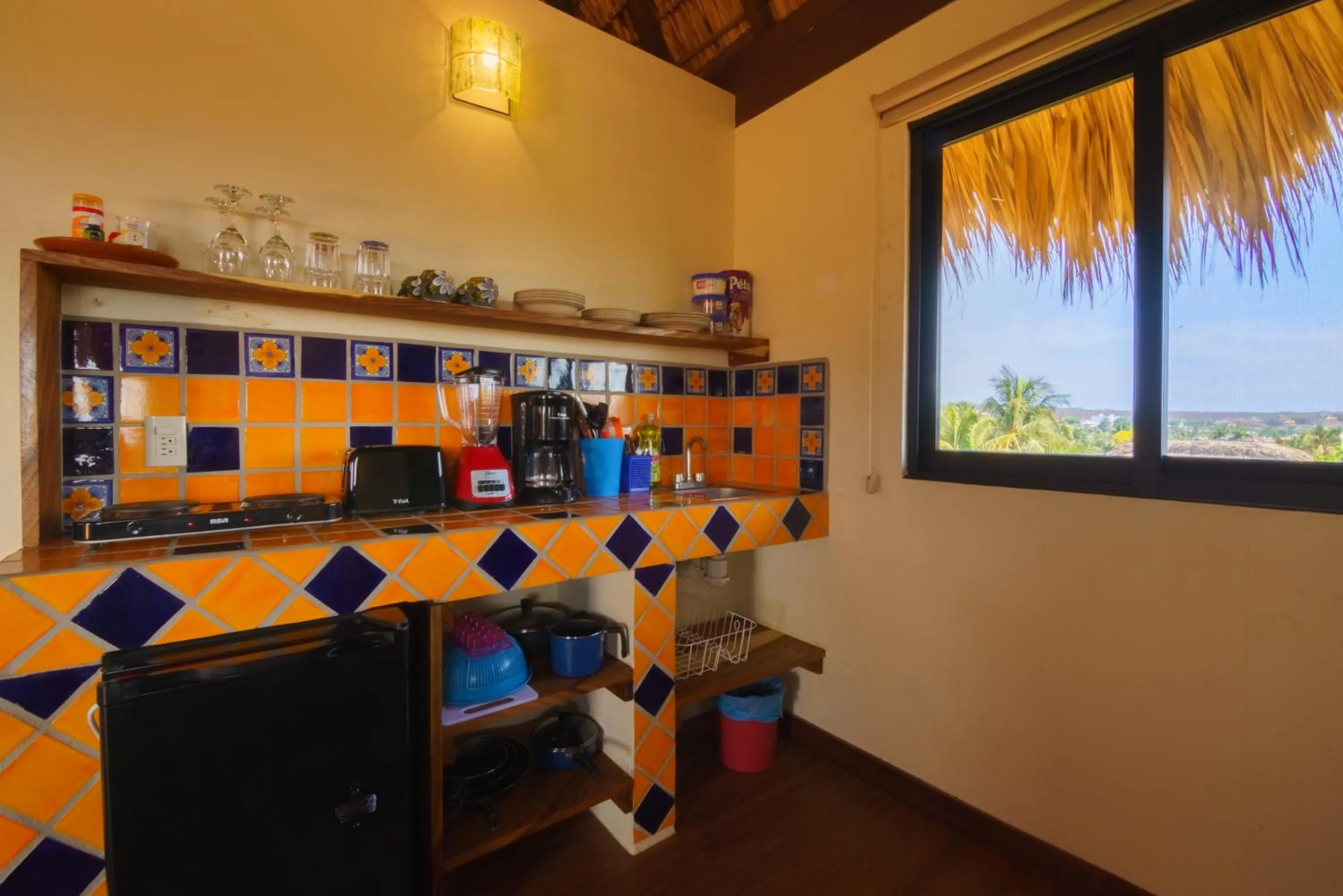 Kitchen or kitchenette in Hotel Casamar Suites