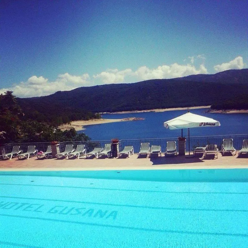 Pool view in Hotel Ristorante Gusana