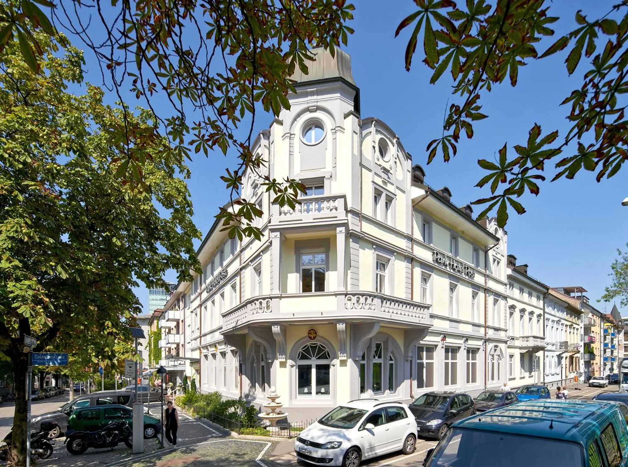 Facade/entrance in Park Hotel Post