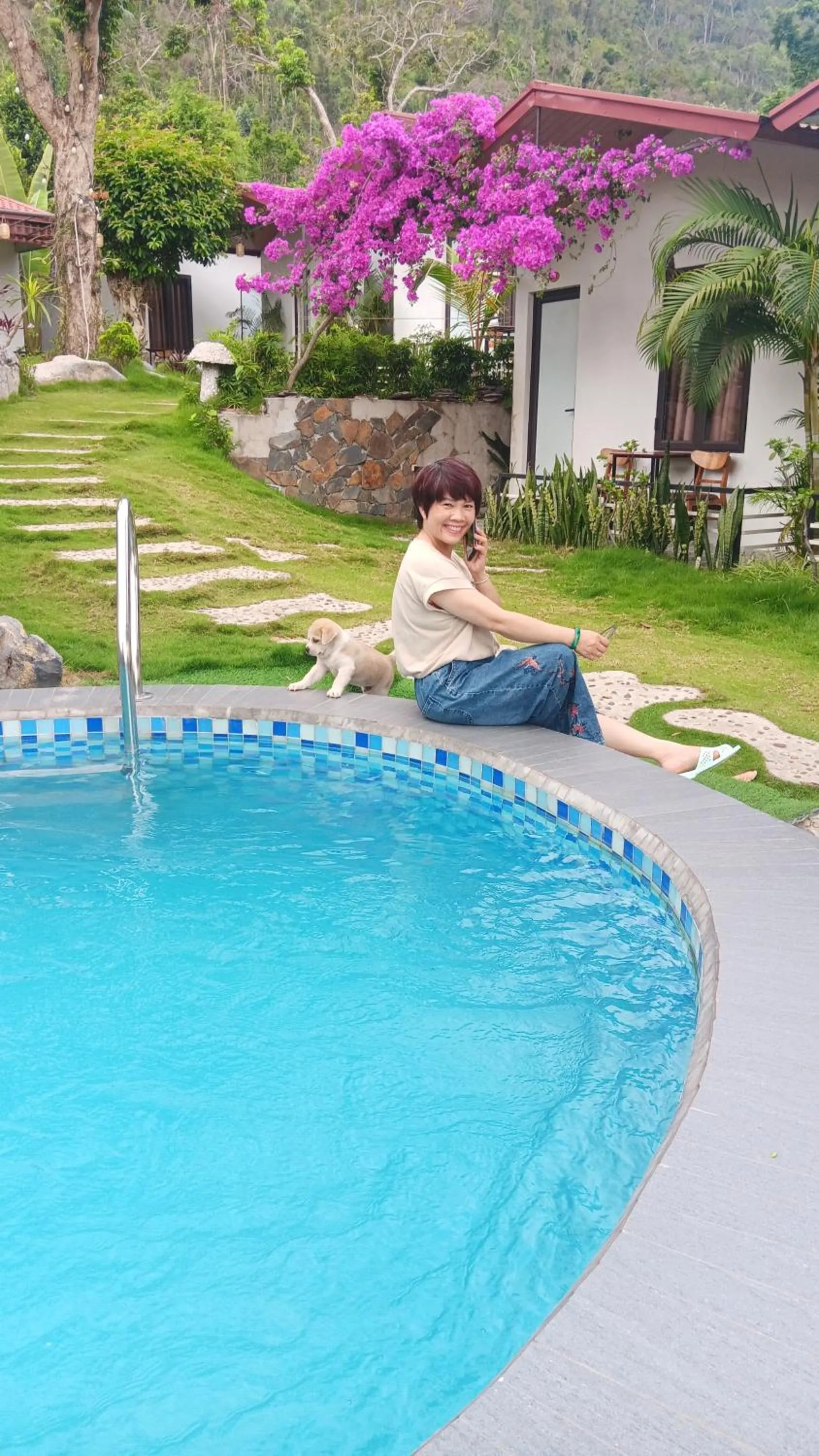 Guests in Tran Chau Garden Home