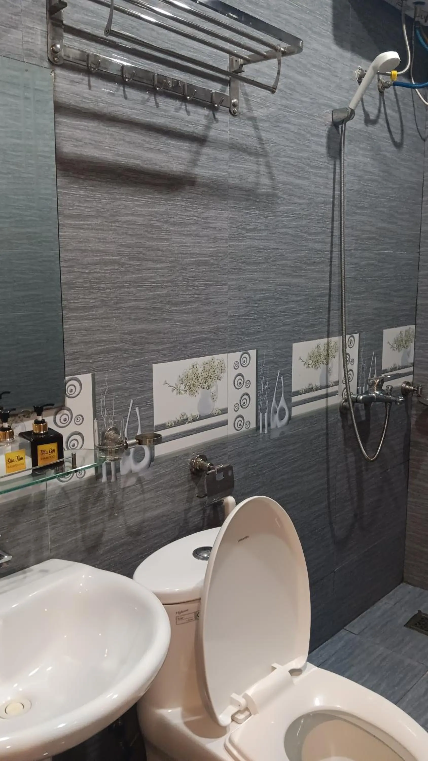 Bathroom in Tran Chau Garden Home