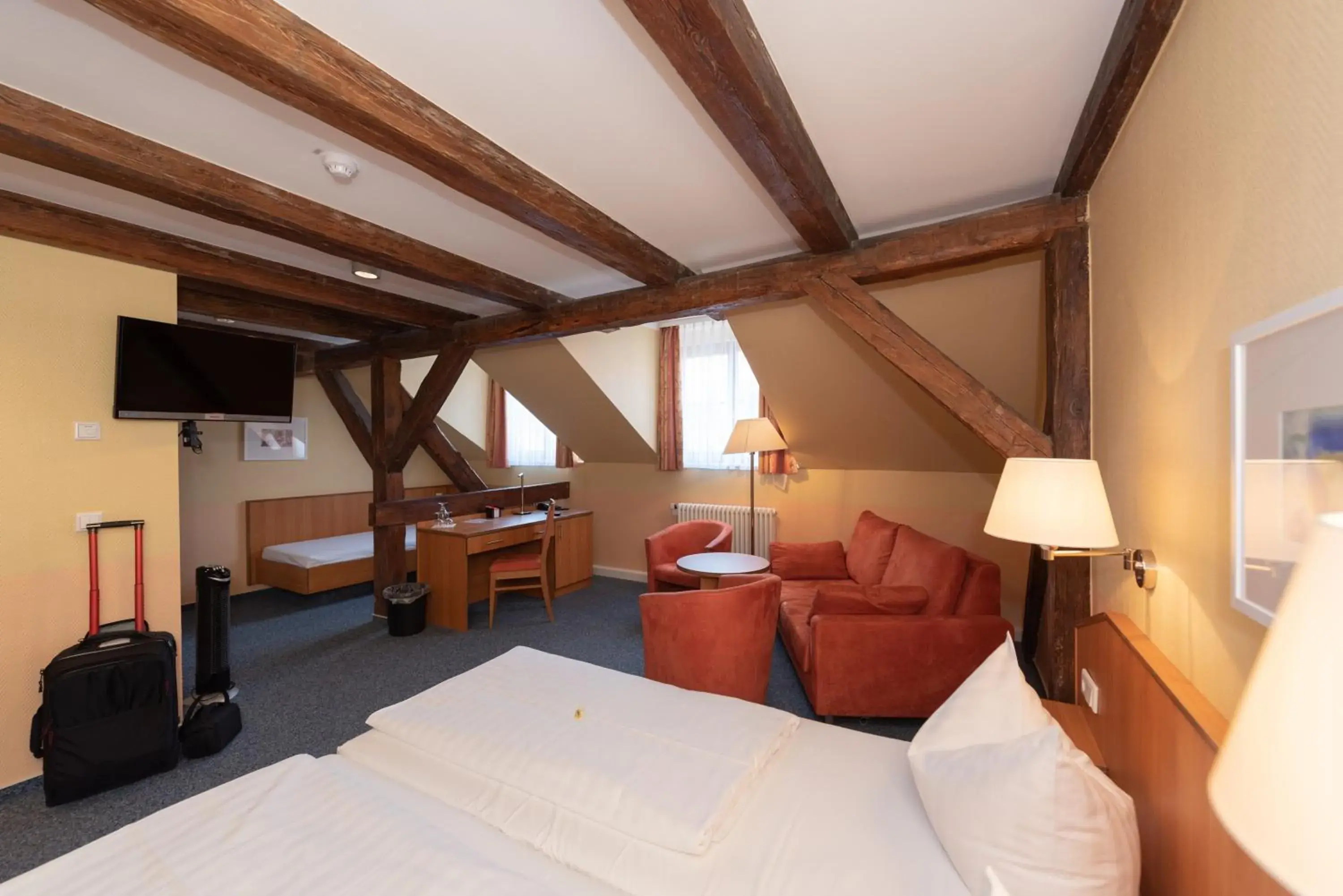 Double Room in Hotel Europa Double Room in Hotel Europa