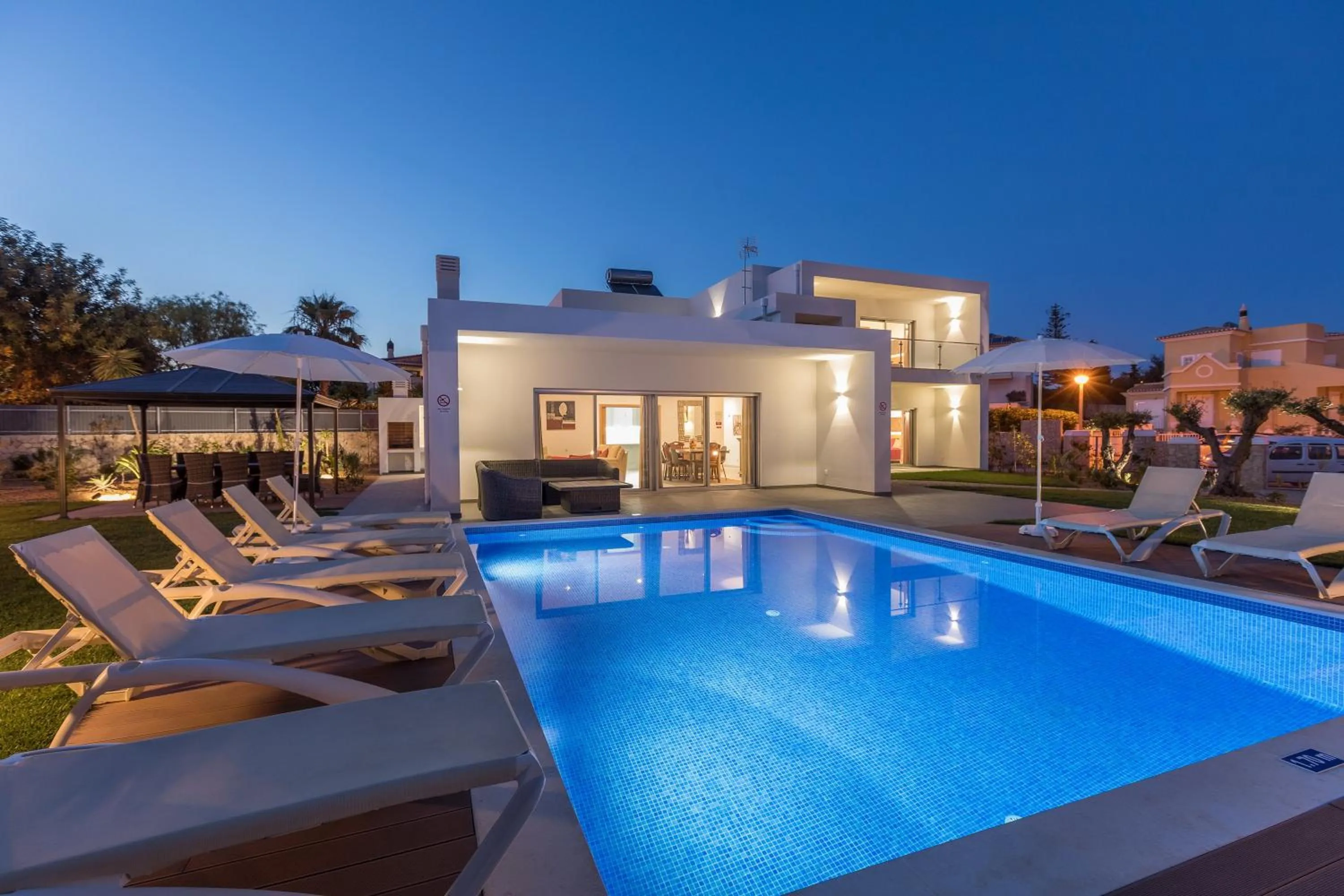 Villa Alfazema - heatable pool