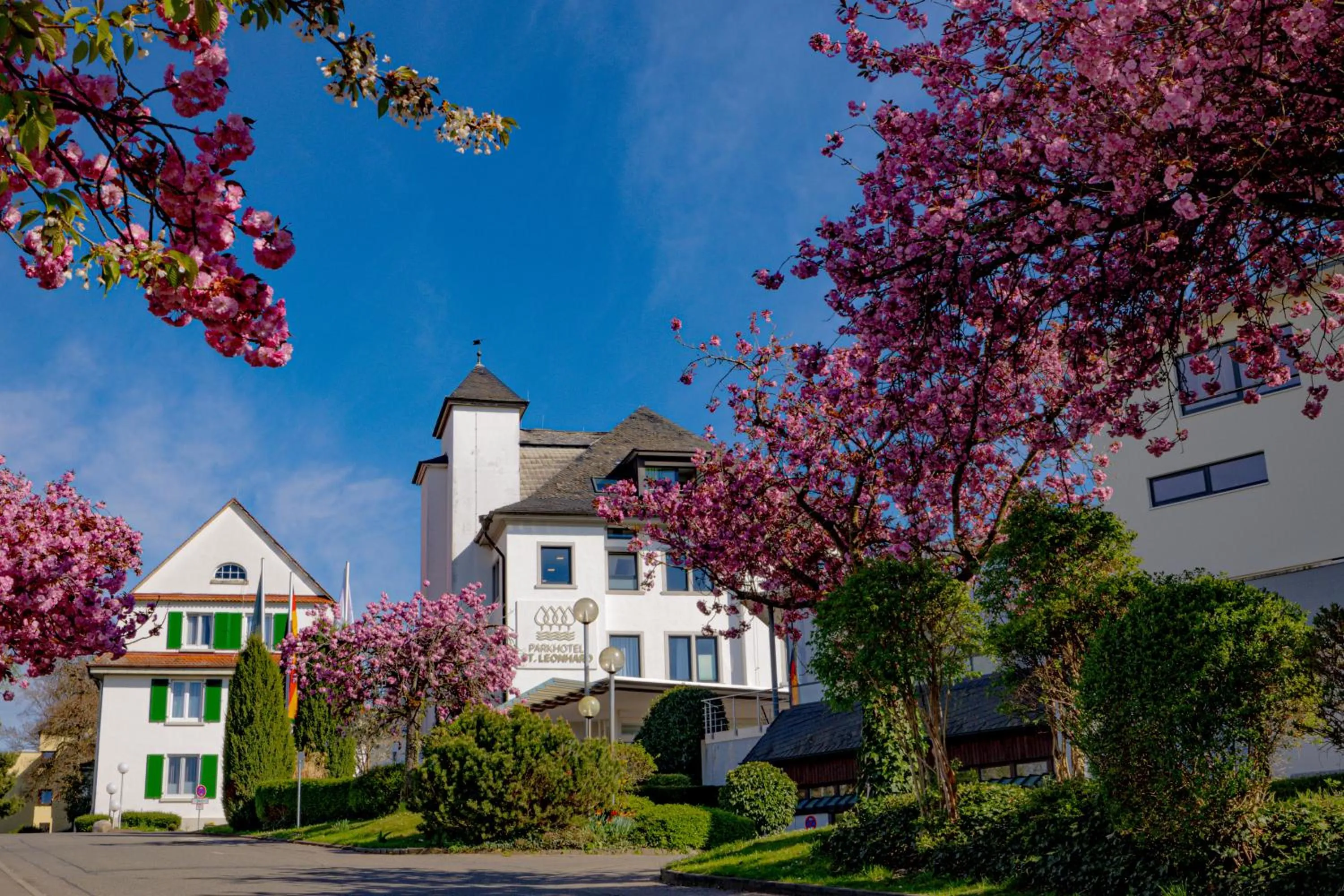 Property building in Parkhotel St.Leonhard