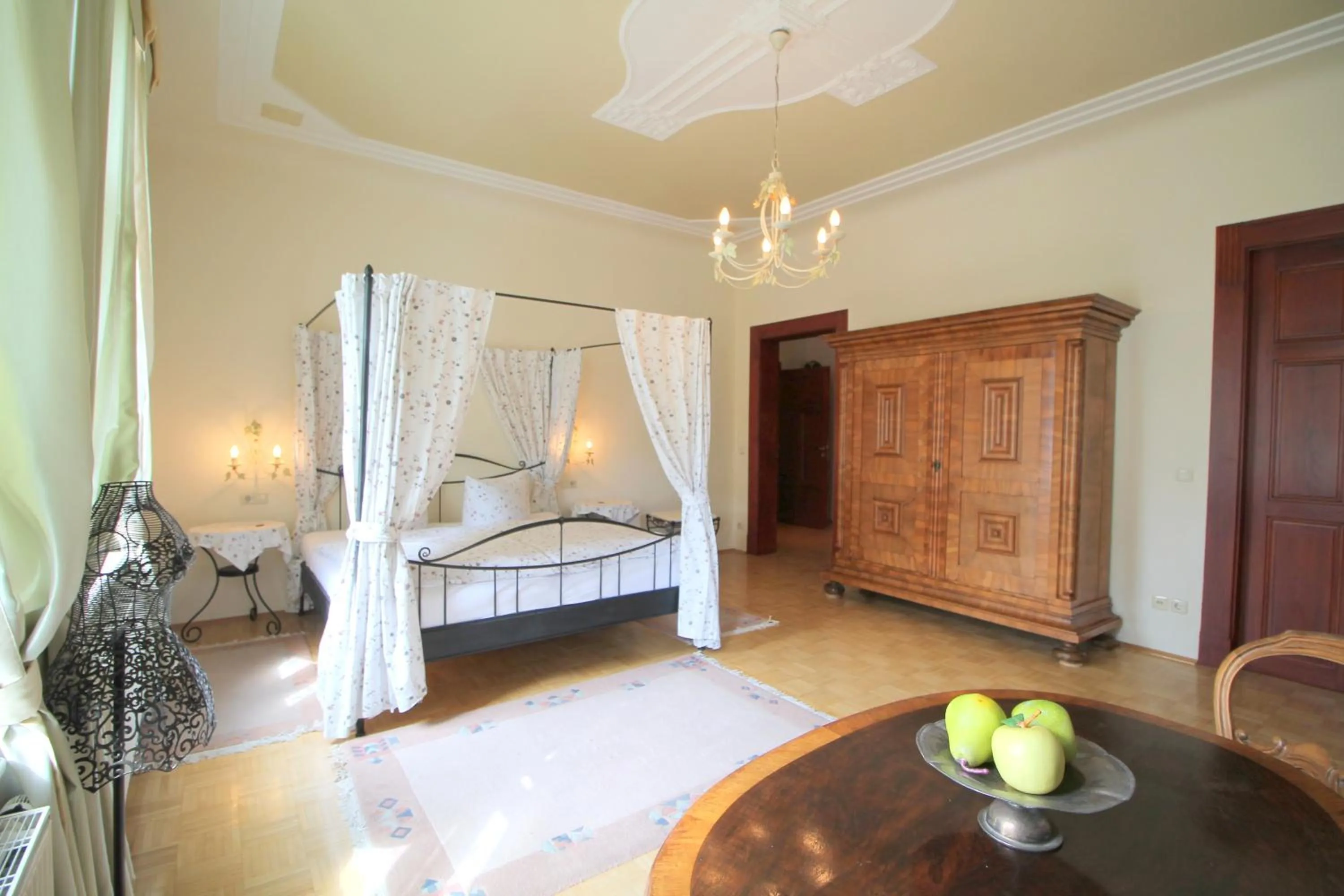 Bedroom, Bed in Hotel-Appartement-Villa Ulenburg