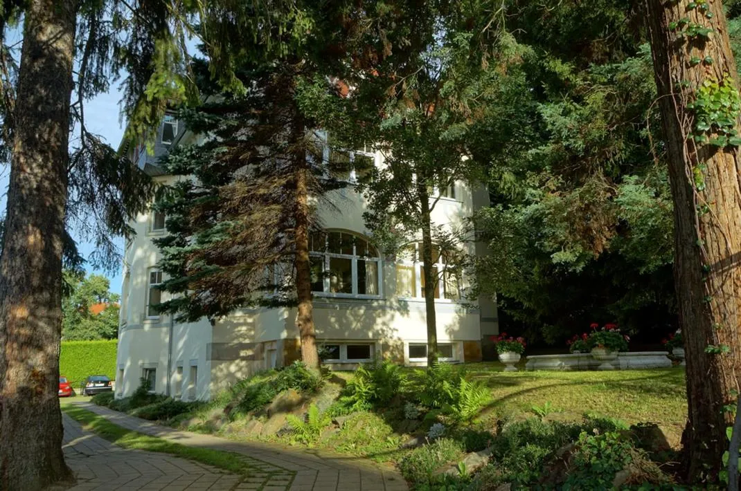 Property building in Hotel-Appartement-Villa Ulenburg