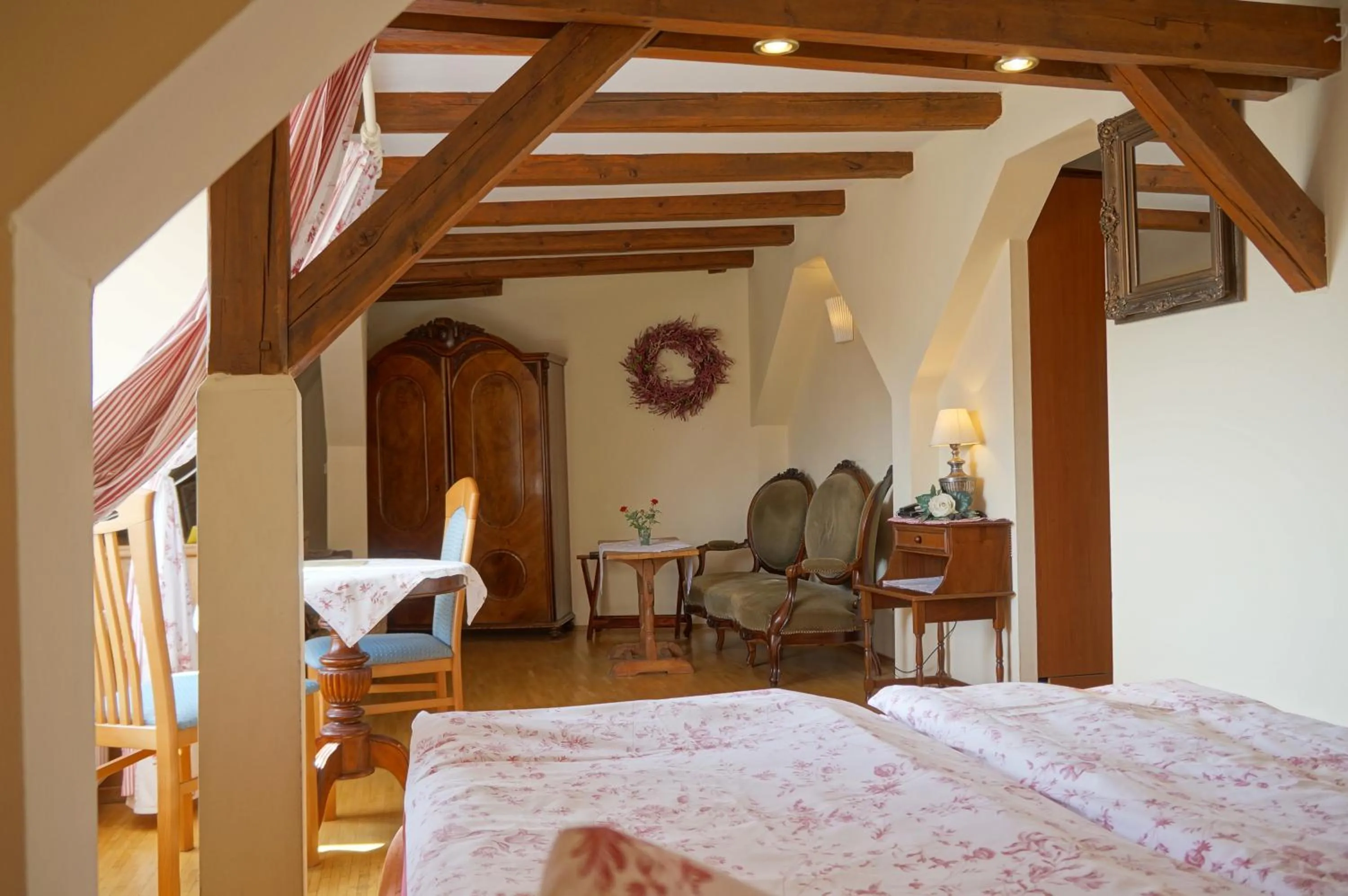 Bed in Hotel-Appartement-Villa Ulenburg