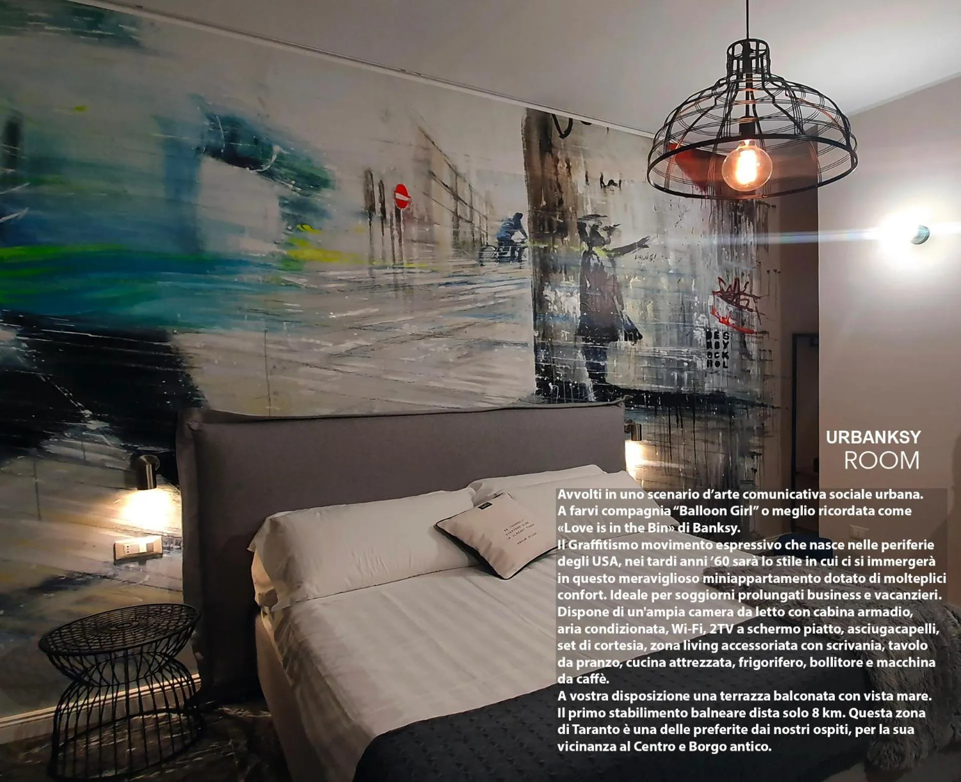 Bedroom, Bed in Urban Rooms