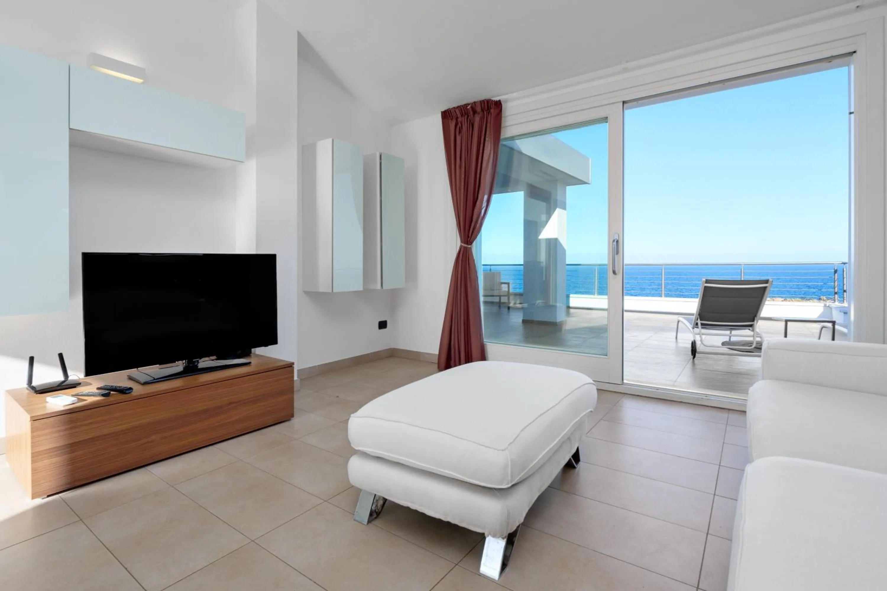 Property building in Villa Marconi Apartment 12a attico