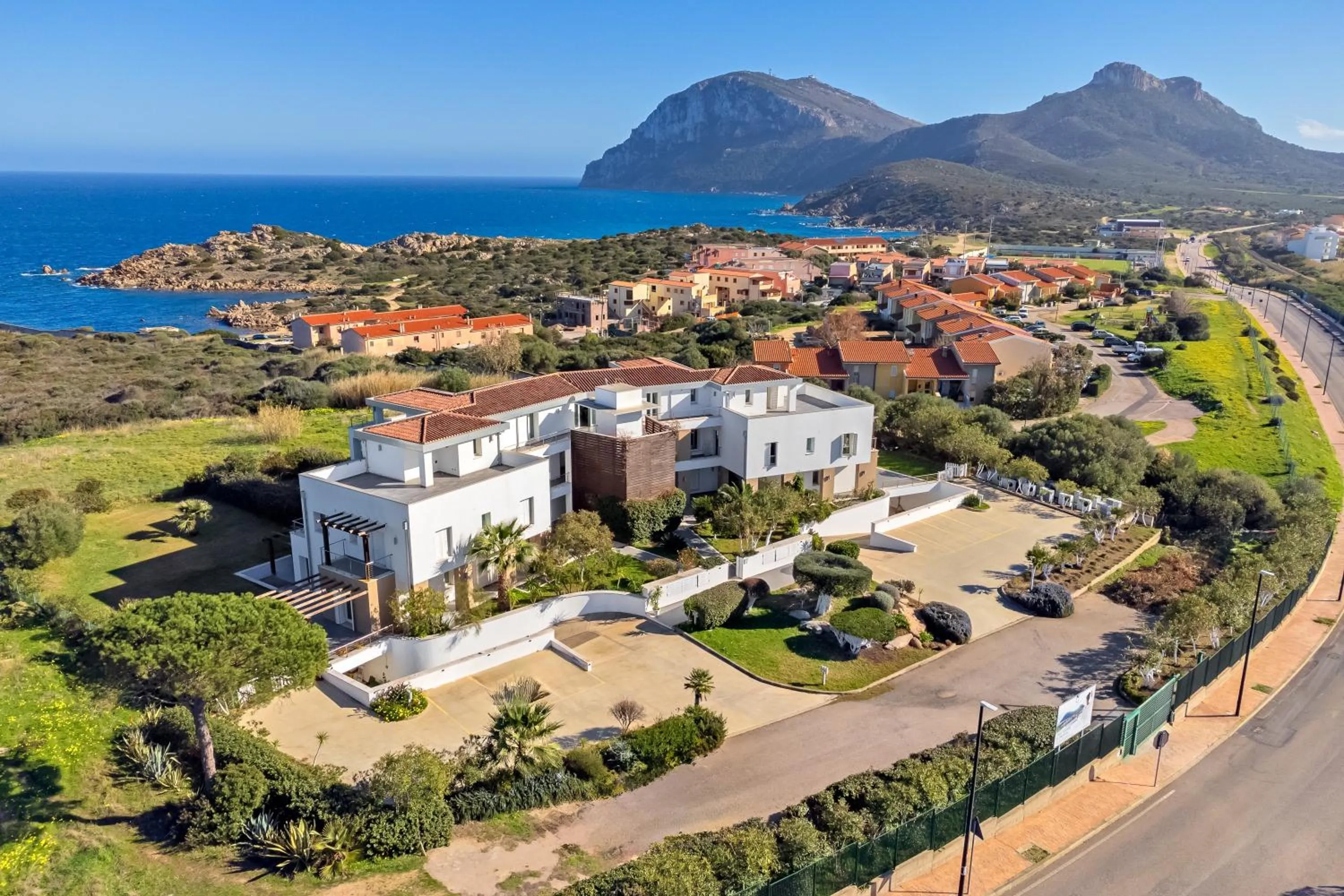Property building in Villa Marconi Apartment 12a attico