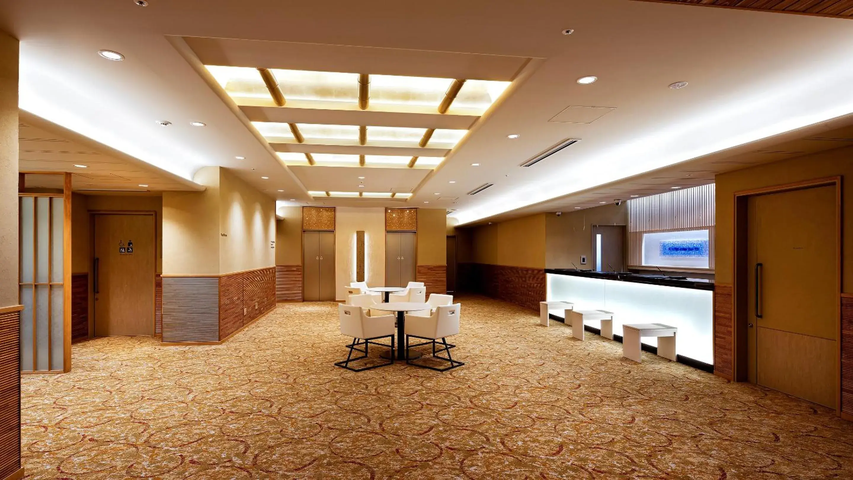 Lobby or reception in HOTEL UNIZO Kyoto Karasuma Oike