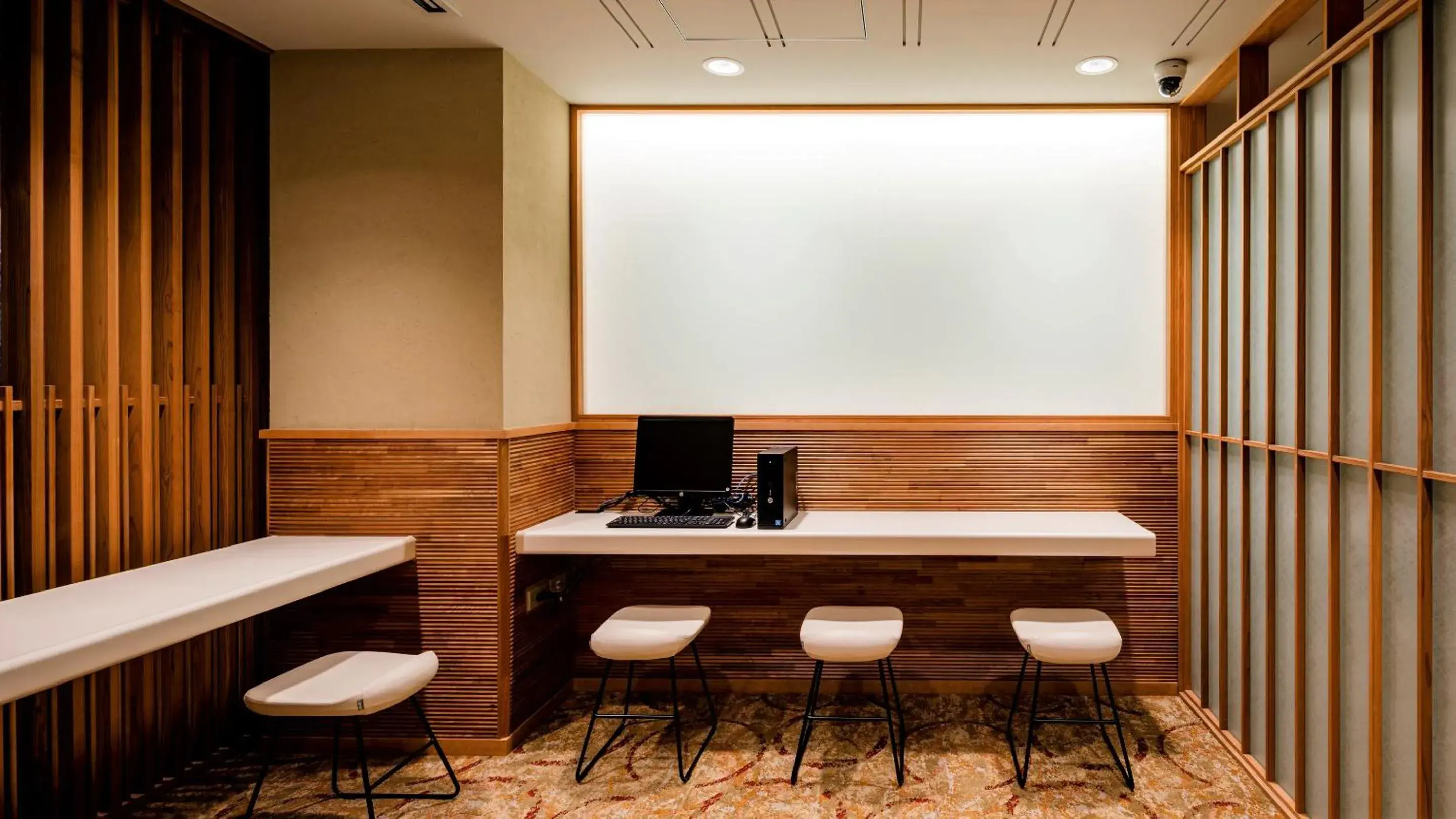 Business facilities in HOTEL UNIZO Kyoto Karasuma Oike