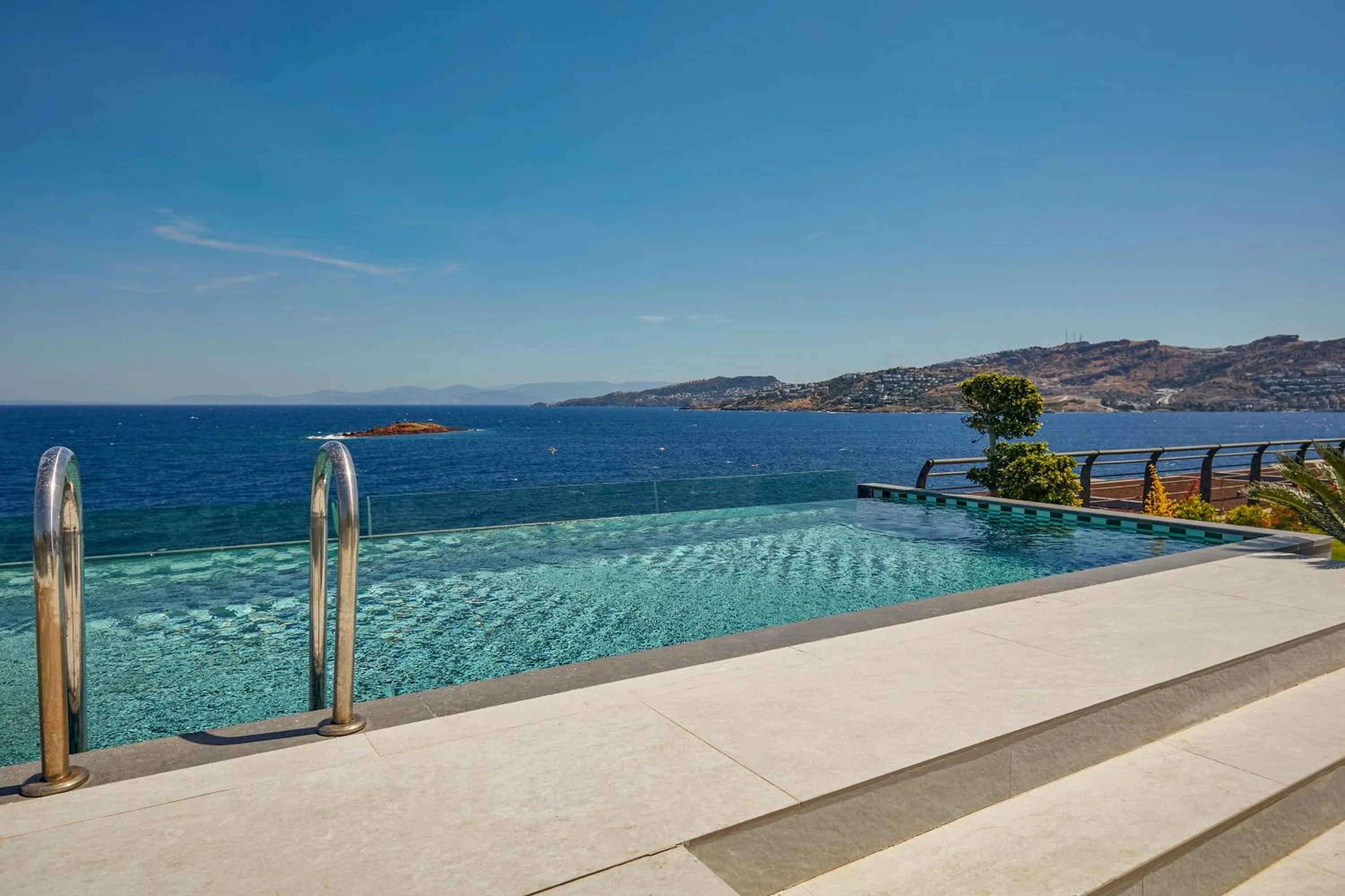 Day in Root Redrock Yalıkavak