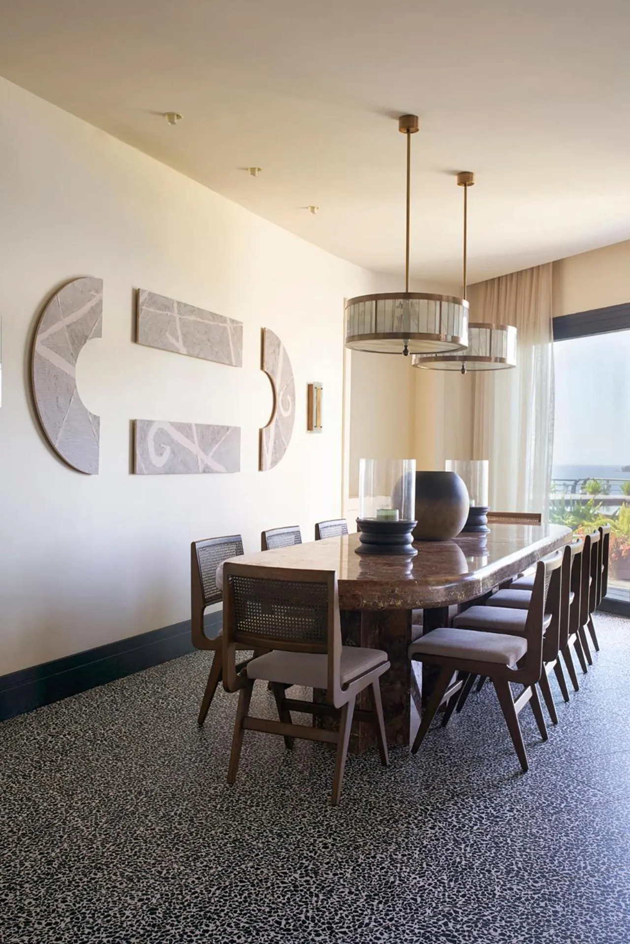 Dining area in Root Redrock Yalıkavak