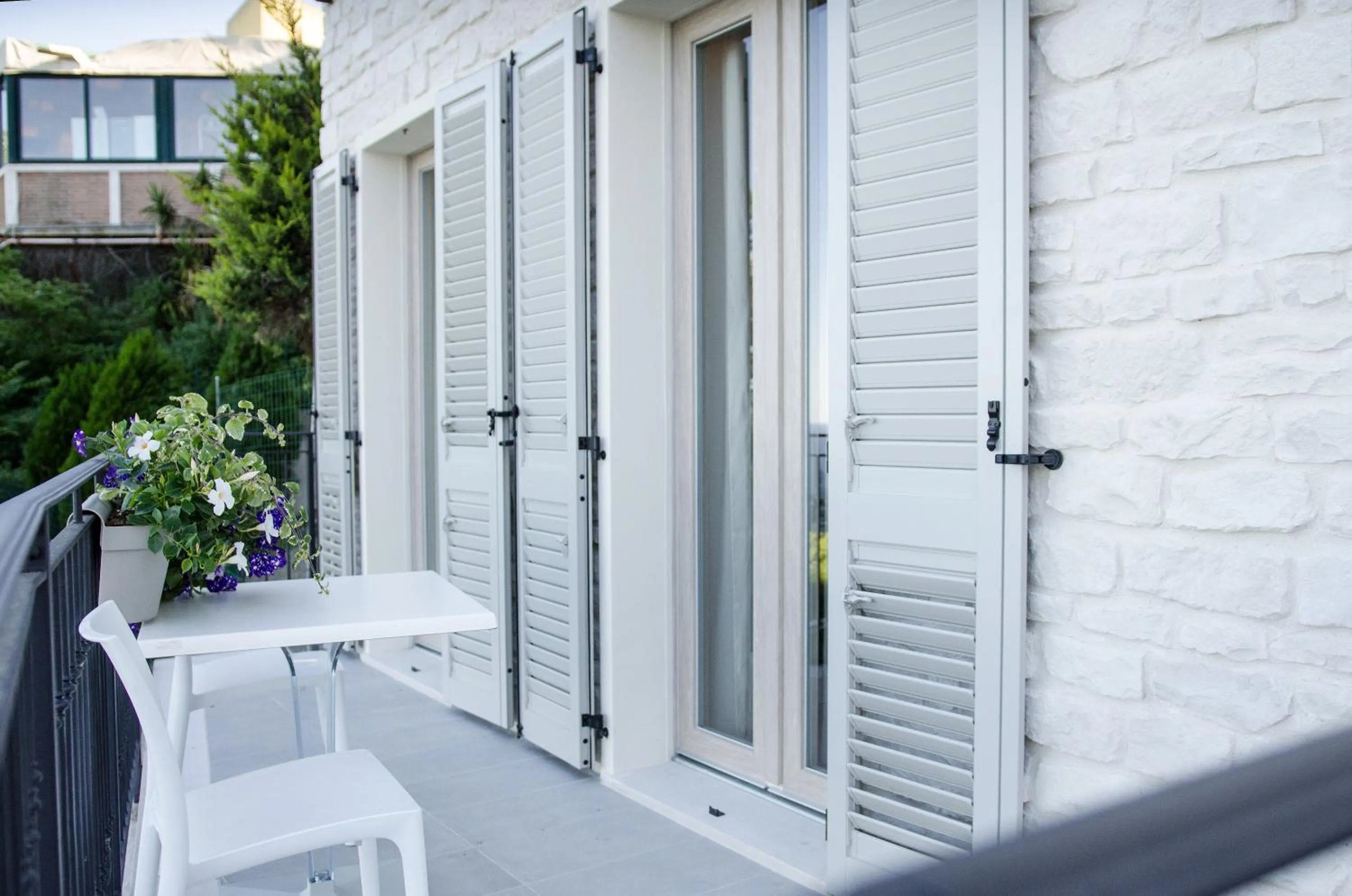 Patio in Diecidodici BoutiqueRooms