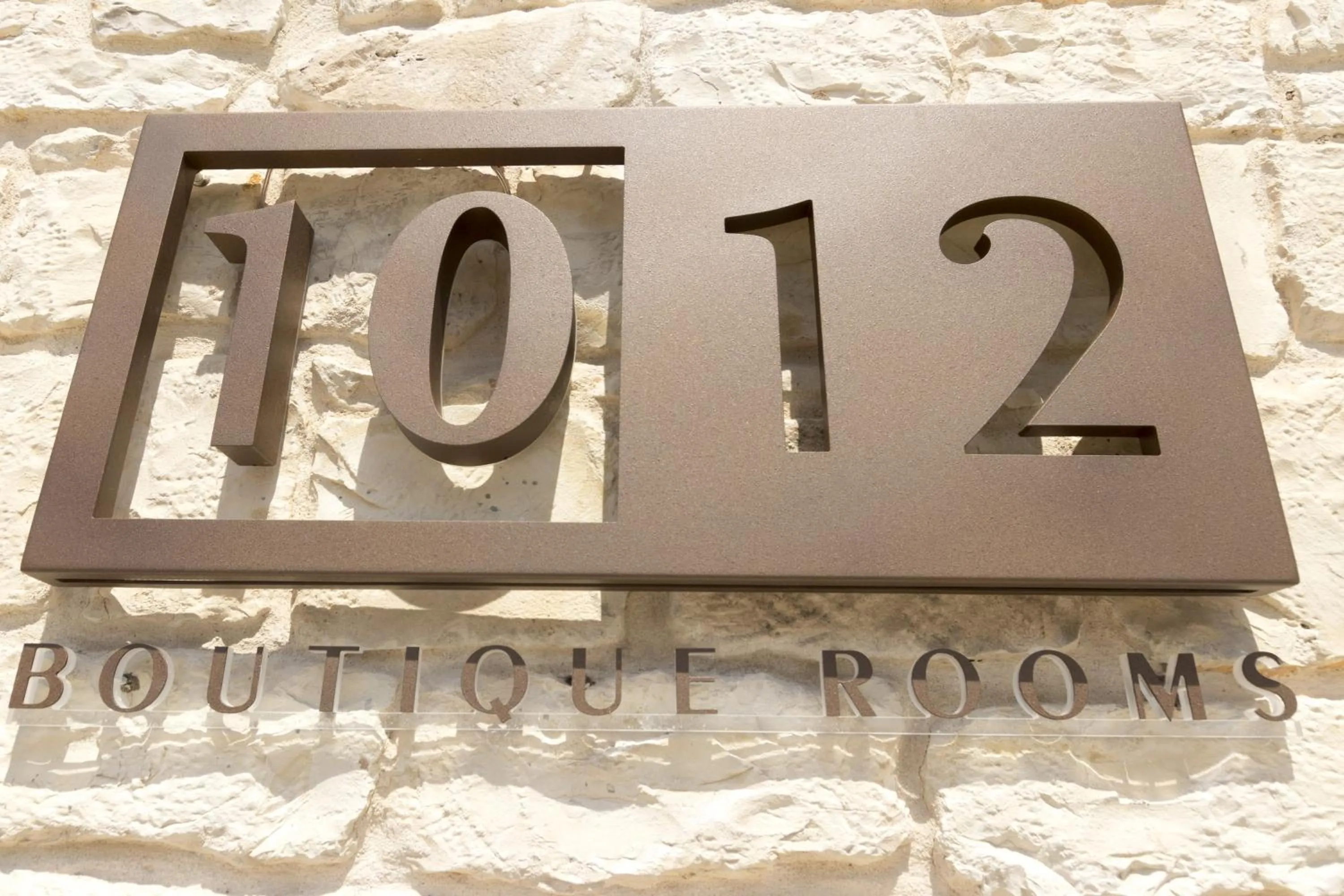 Property logo or sign in Diecidodici BoutiqueRooms
