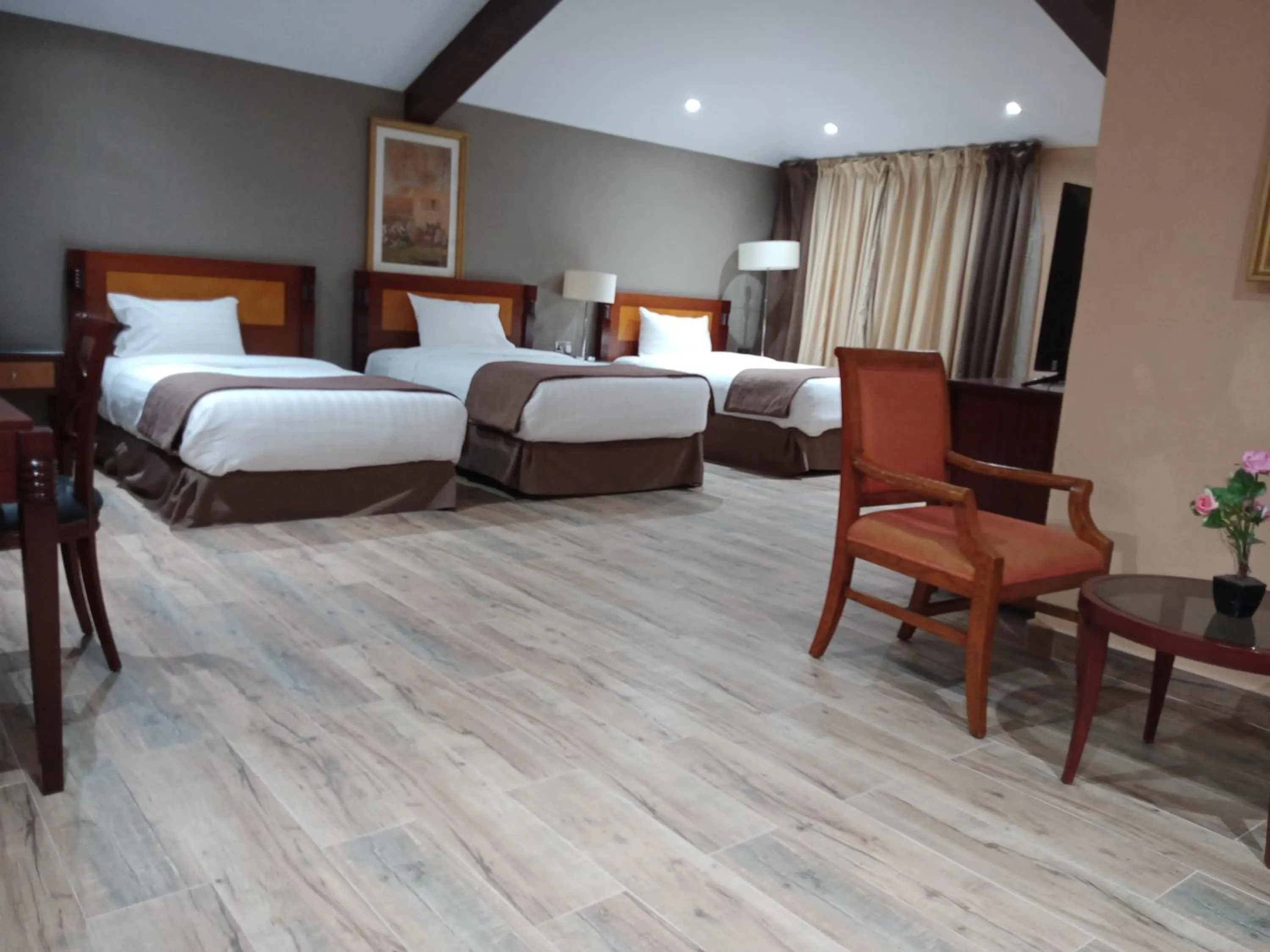 Bed in Desert Inn Resort and Camp