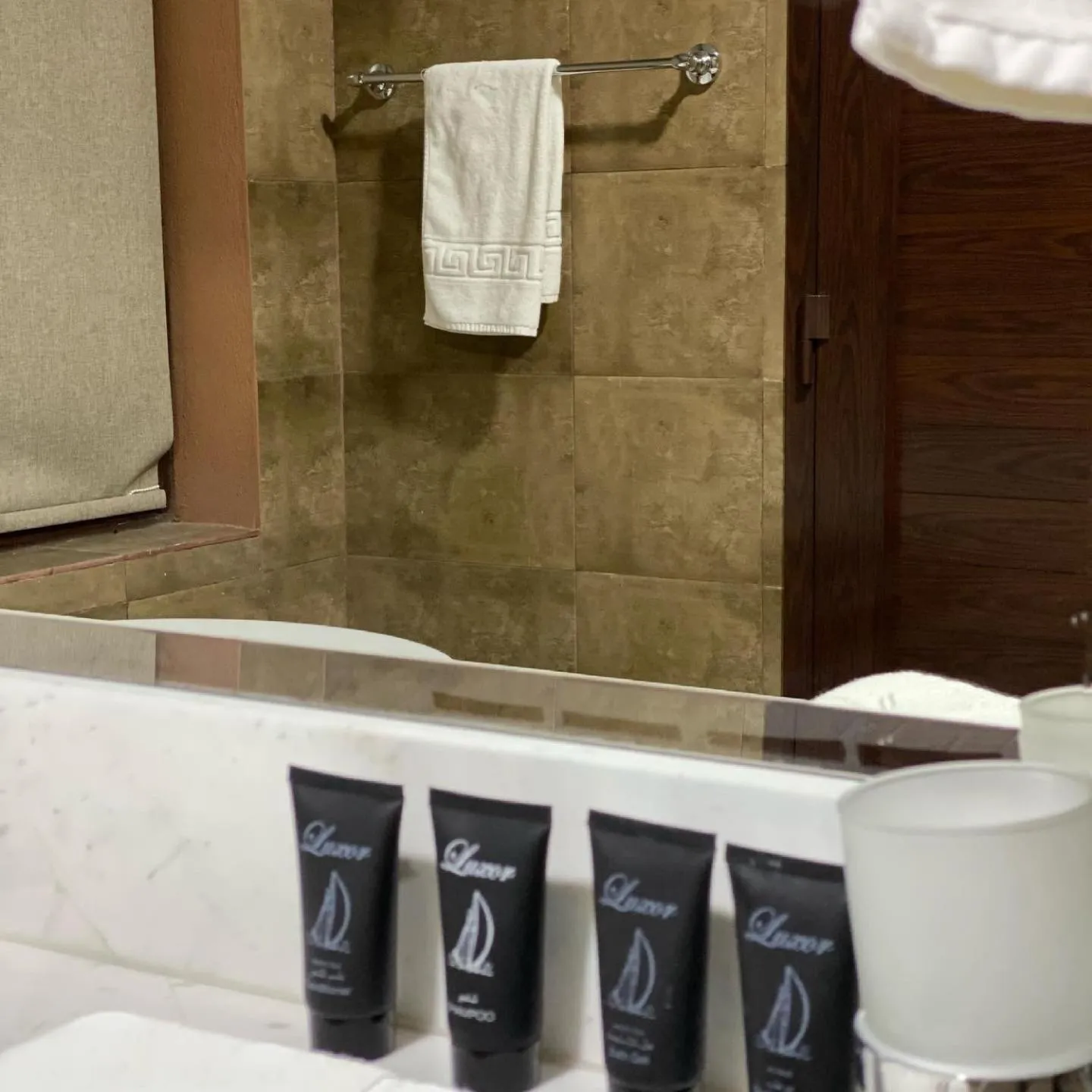 Desert Inn Resort and Camp