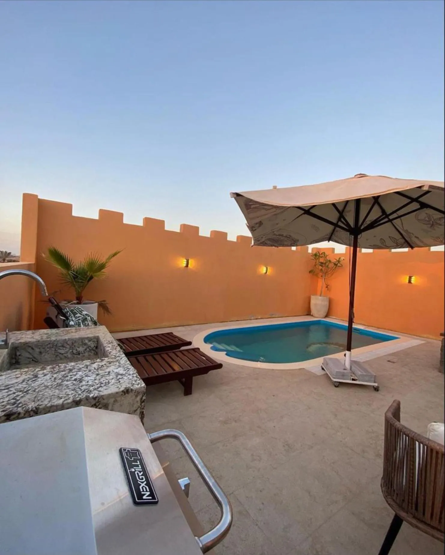 Desert Inn Resort and Camp