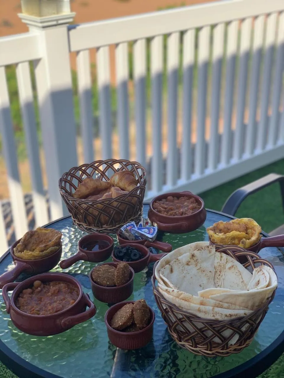 Breakfast in Desert Inn Resort and Camp