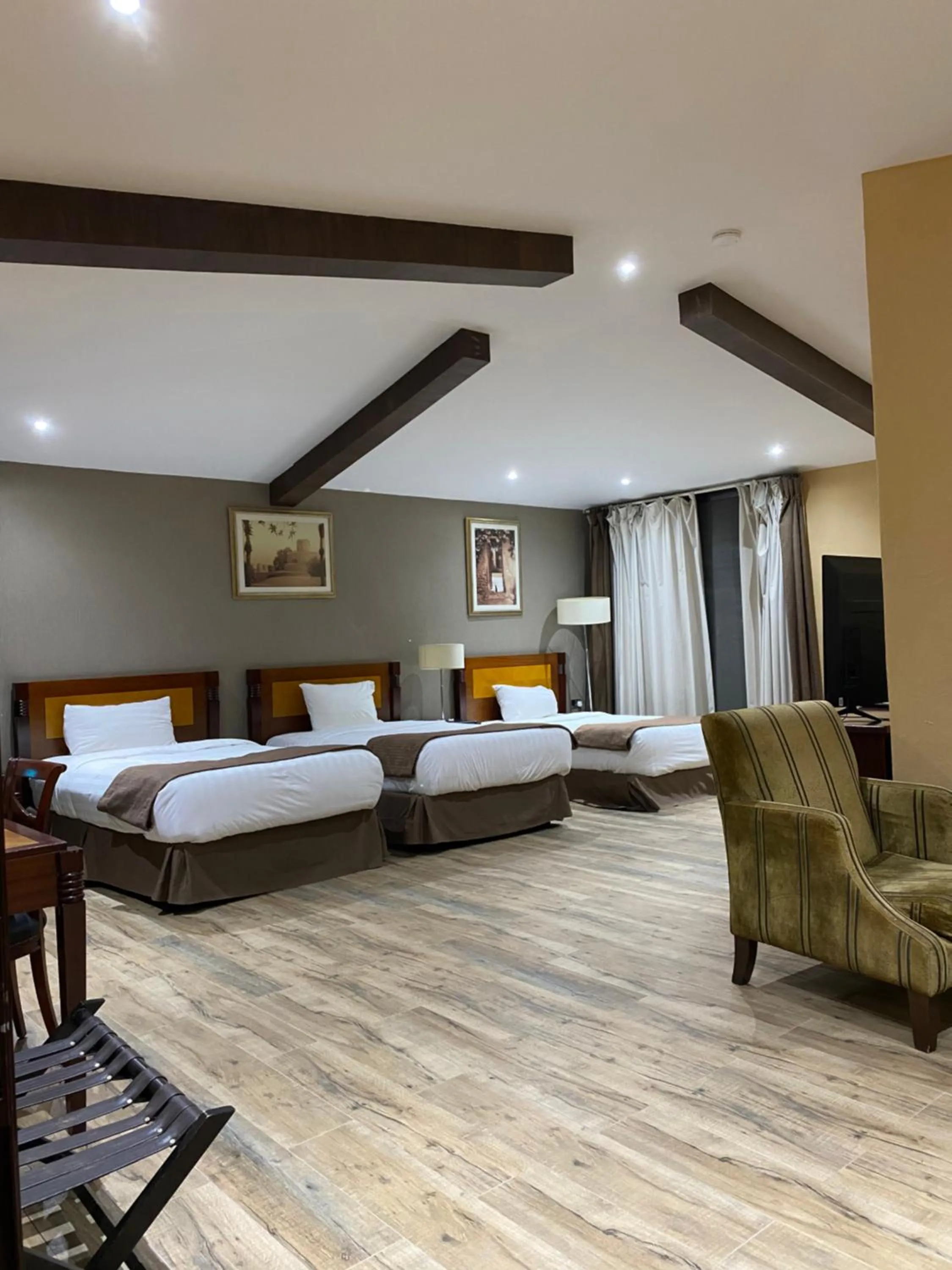 Bed in Desert Inn Resort and Camp