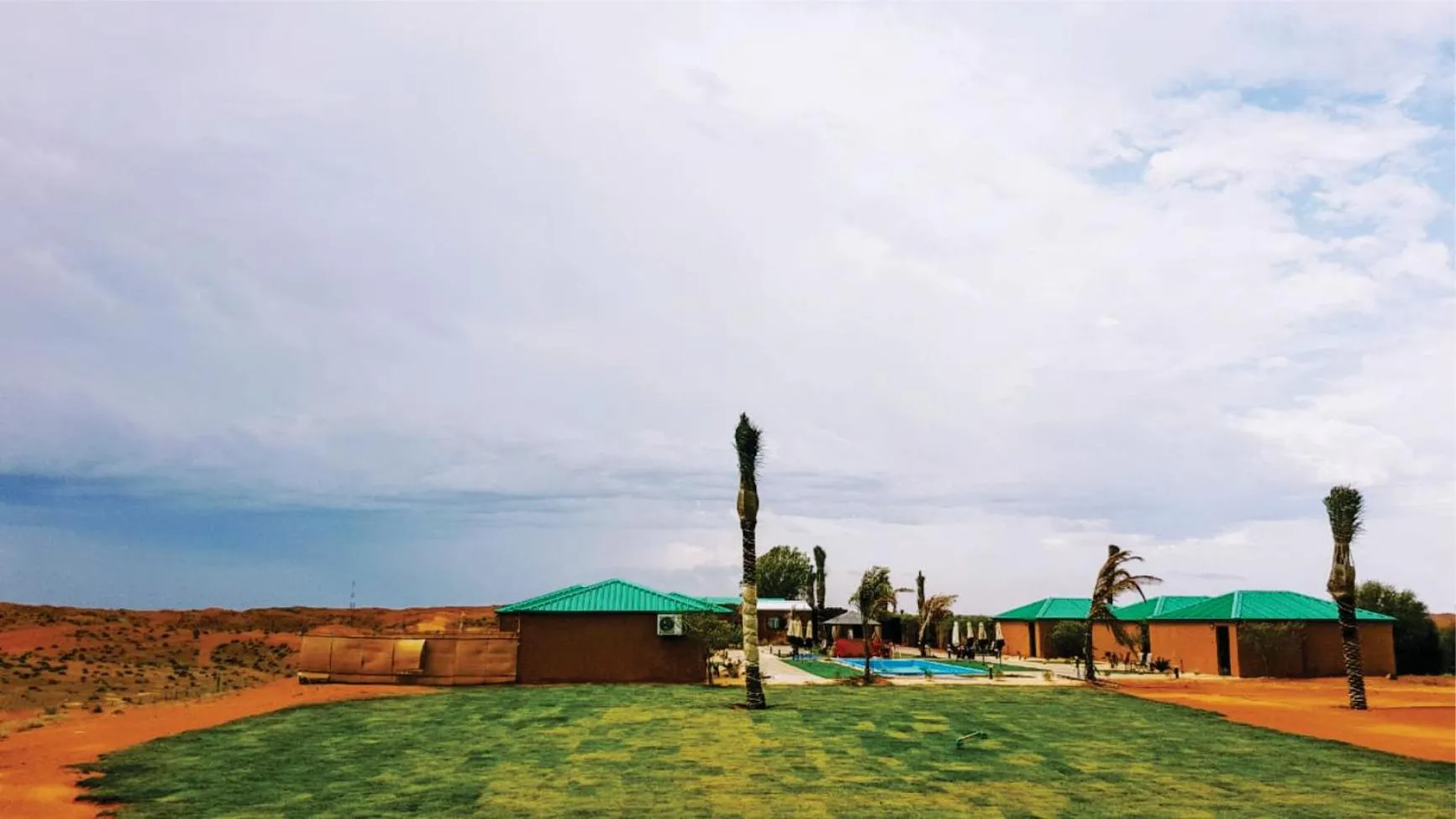 Desert Inn Resort and Camp