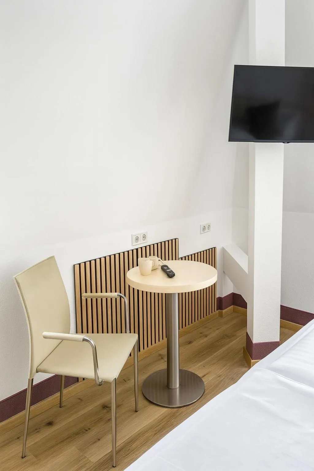 Photo of the whole room, Bed in Hotel Villa Noel am Hauptbahnhof