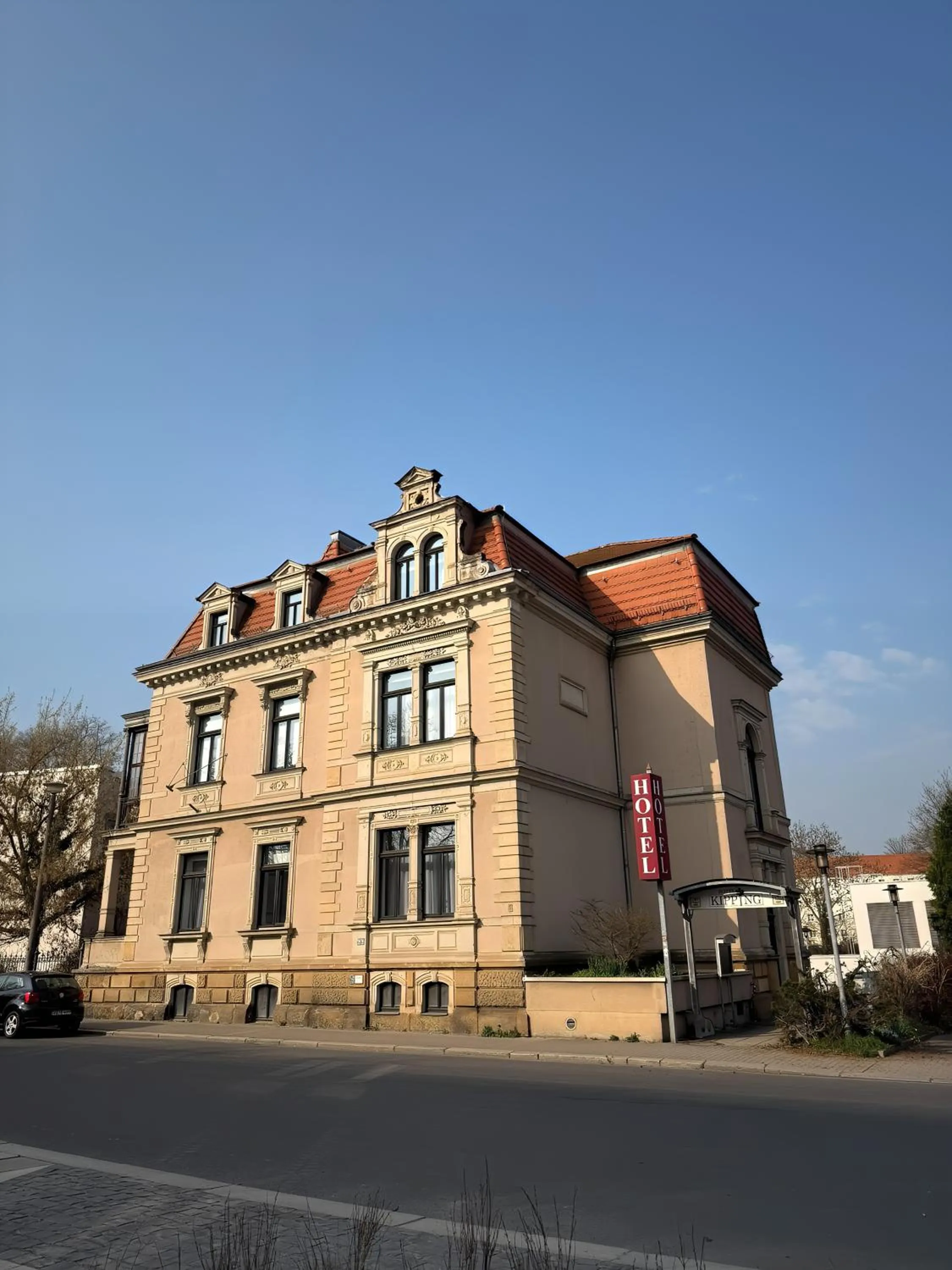 Property building in Hotel Villa Noel am Hauptbahnhof