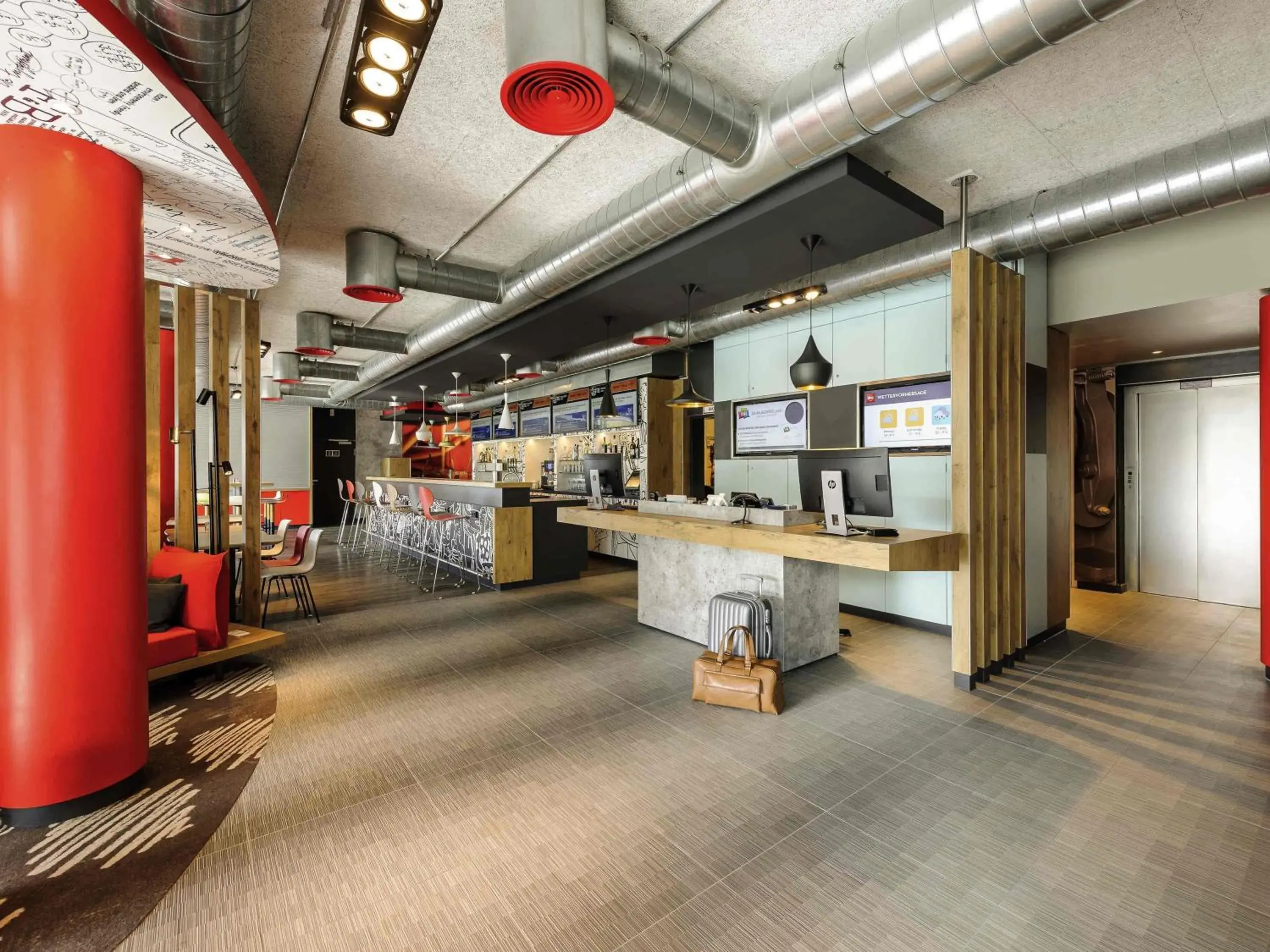 Property building in ibis Hotel München Messe Property building in ibis Hotel München Messe