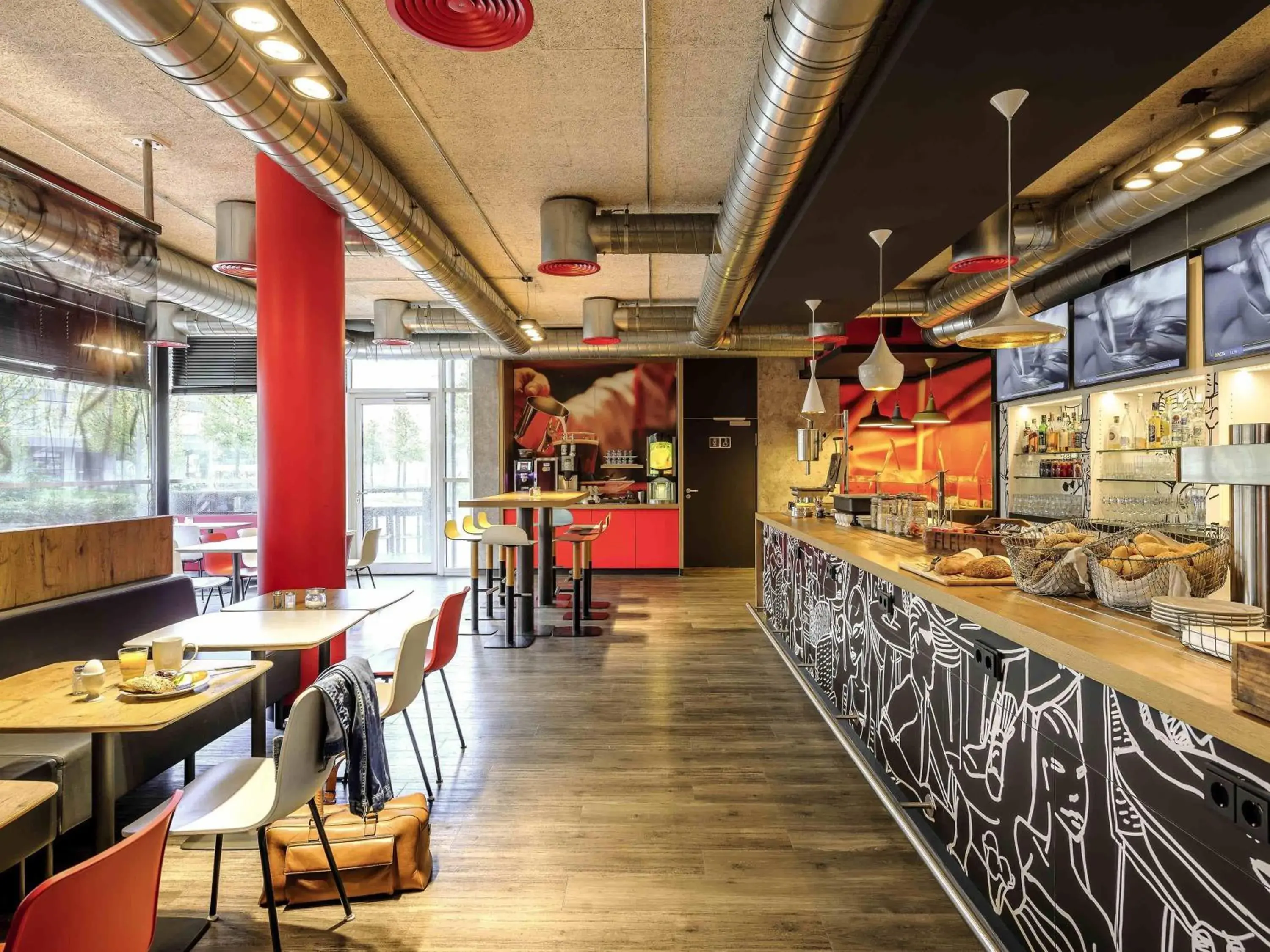 Breakfast in ibis Hotel München Messe Breakfast in ibis Hotel München Messe